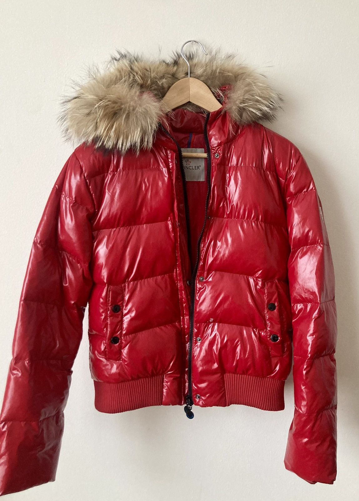 Moncler Moncler puffer with fur hood Size M / US 6-8 / IT 42-44 - 1 Thumbnail