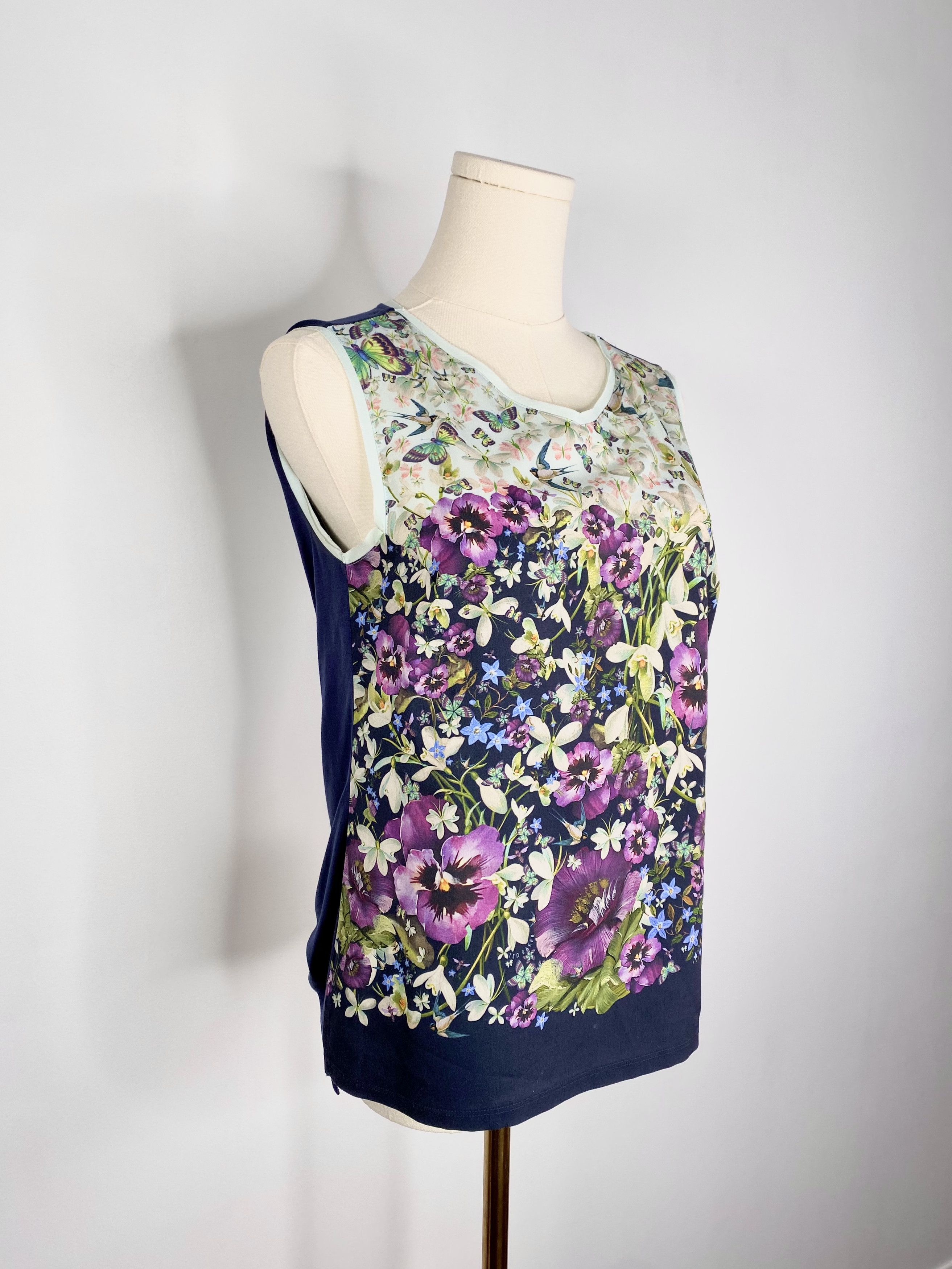 Ted Baker Ted Baker - Floral Garden Shirt Size XS / US 0-2 / IT 36-38 - 3 Thumbnail