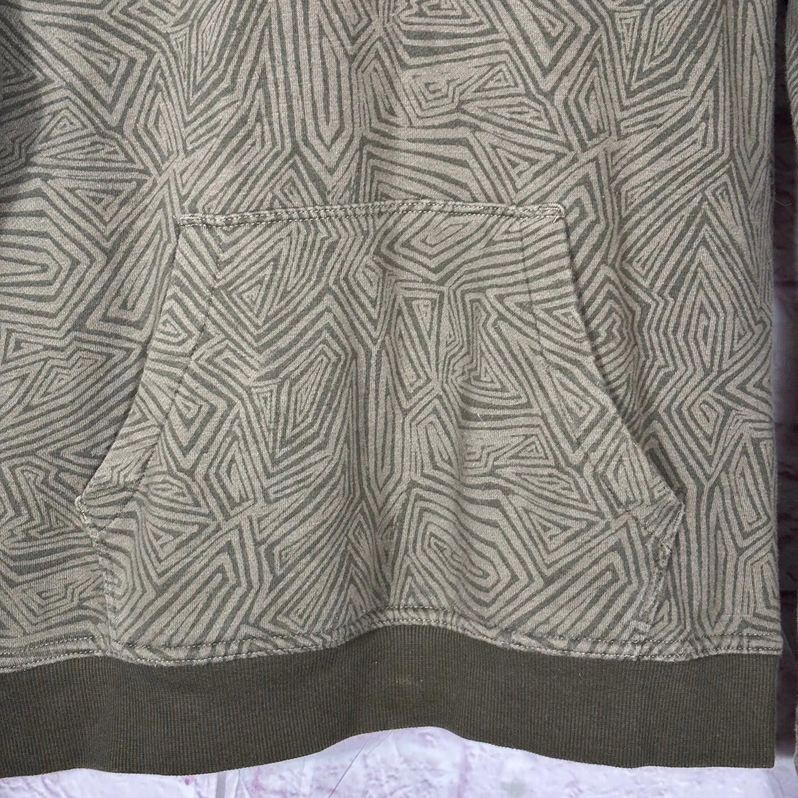 Other DSG Geometric Pattern Hoodie Boys Size L Size US L / EU 52-54 / 3 - 3 Thumbnail