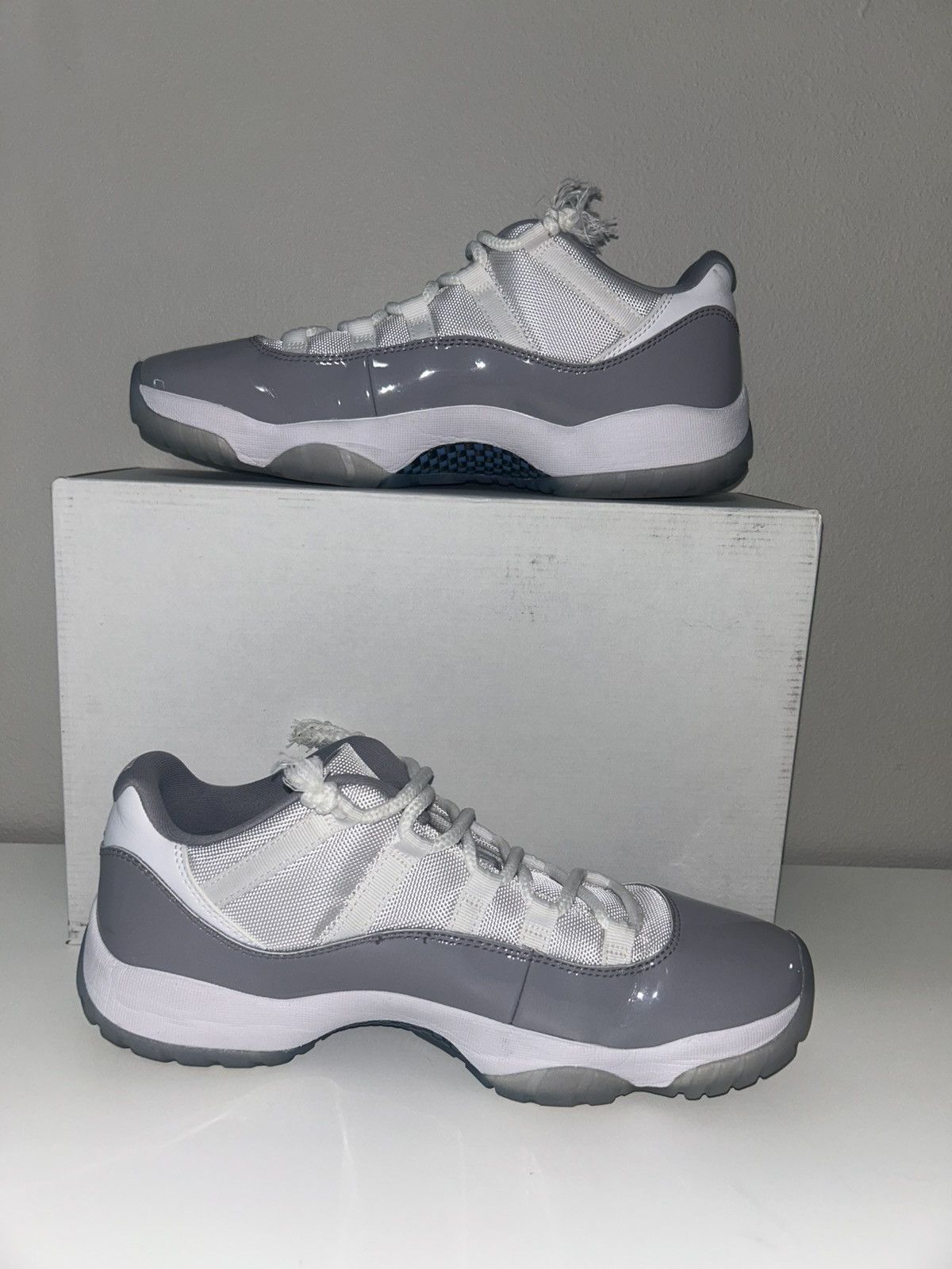 Jordan Brand Jordan 11 low cement grey size 11 Size US 11 / EU 44 - 3 Thumbnail