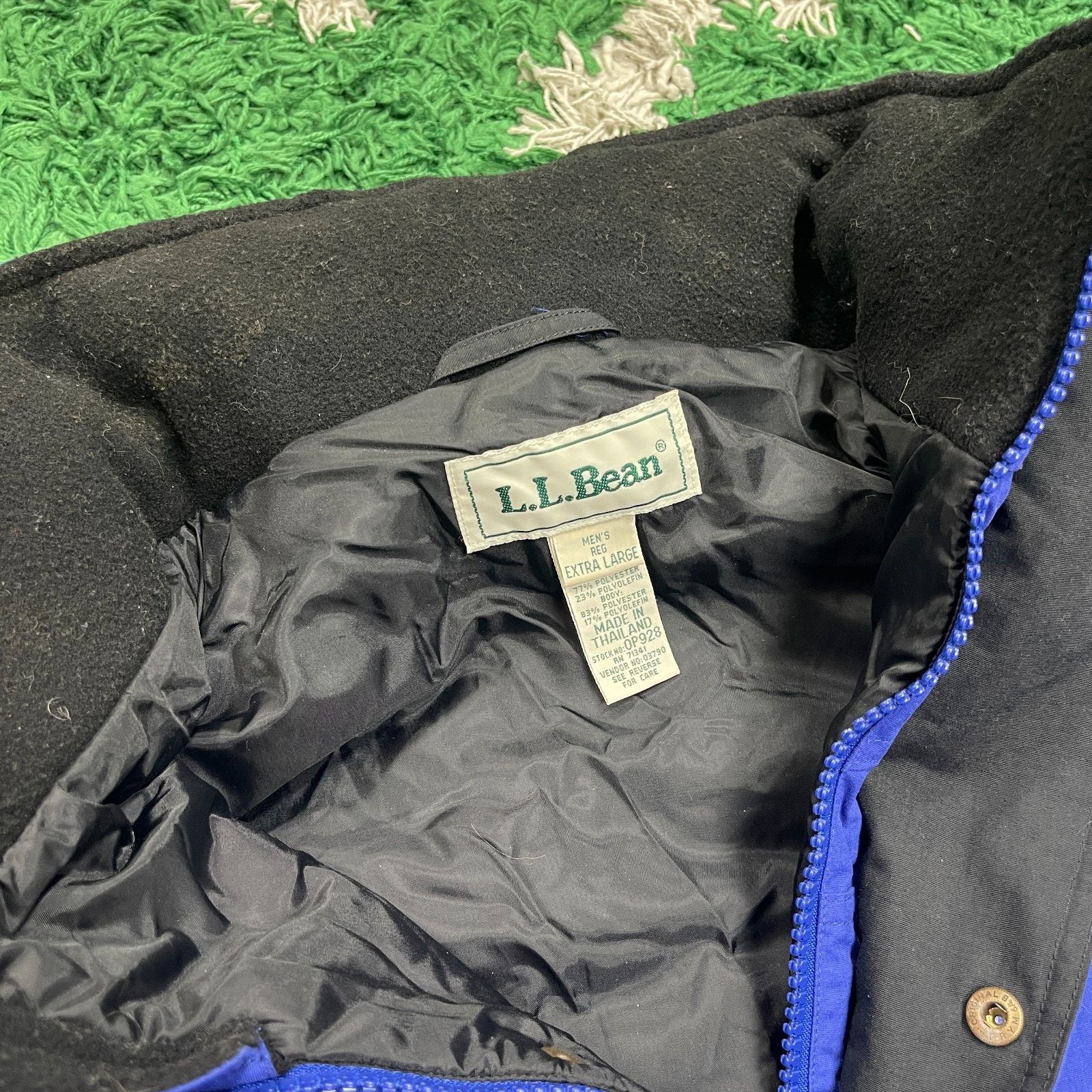 L.L. Bean × Vintage Vintage L.L.Bean hooded mountain parka puffer jacket size XL Size US XL / EU 56 / 4 - 7 Thumbnail