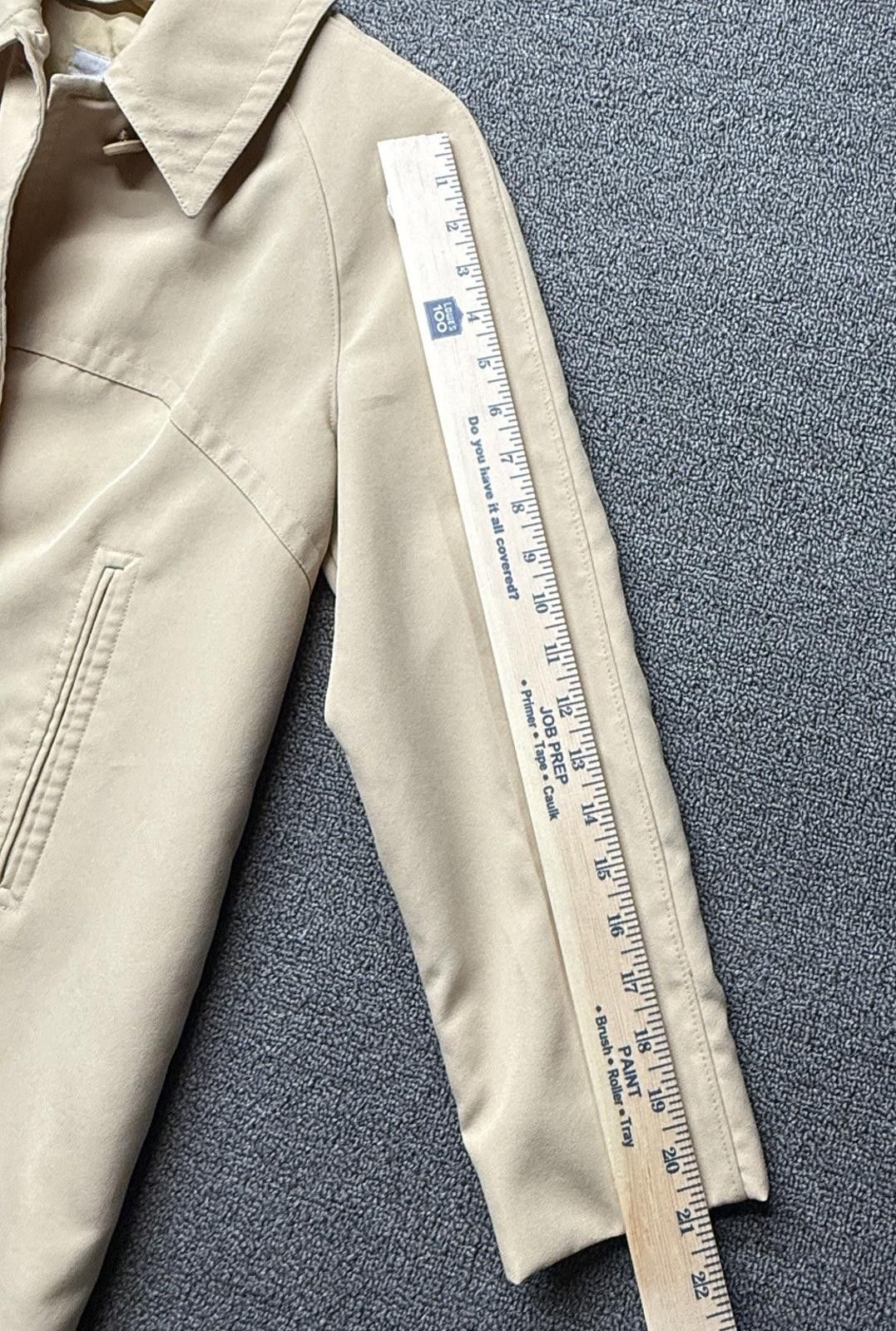 Misty Harbor VTG Misty Harbor Coat Womens 6 Beige Any Weather Union Made Size M / US 6-8 / IT 42-44 - 9 Thumbnail