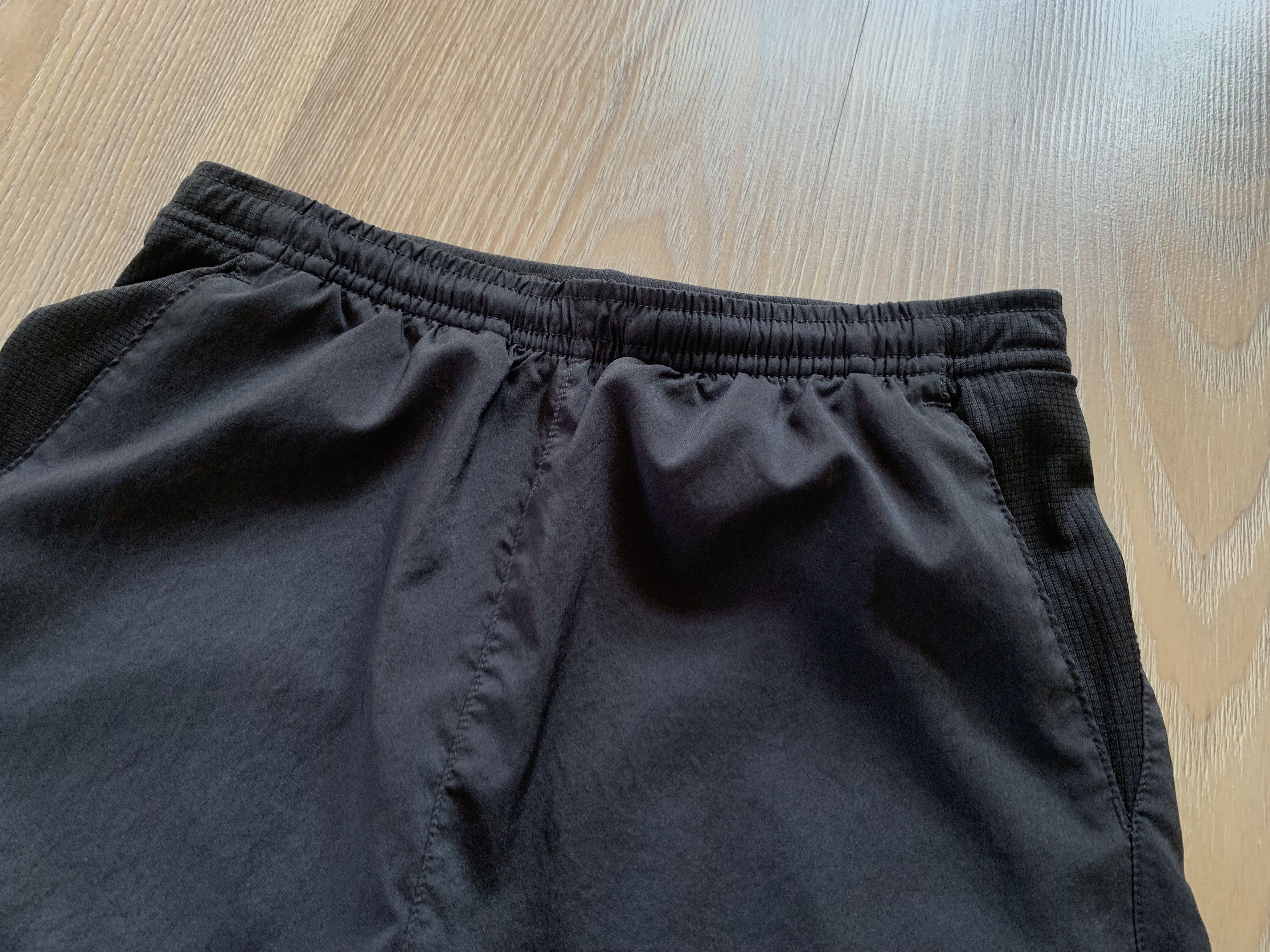 The North Face The North Face Boys Junior Youth Kids Shorts Size US 26 / EU 42 - 4 Thumbnail