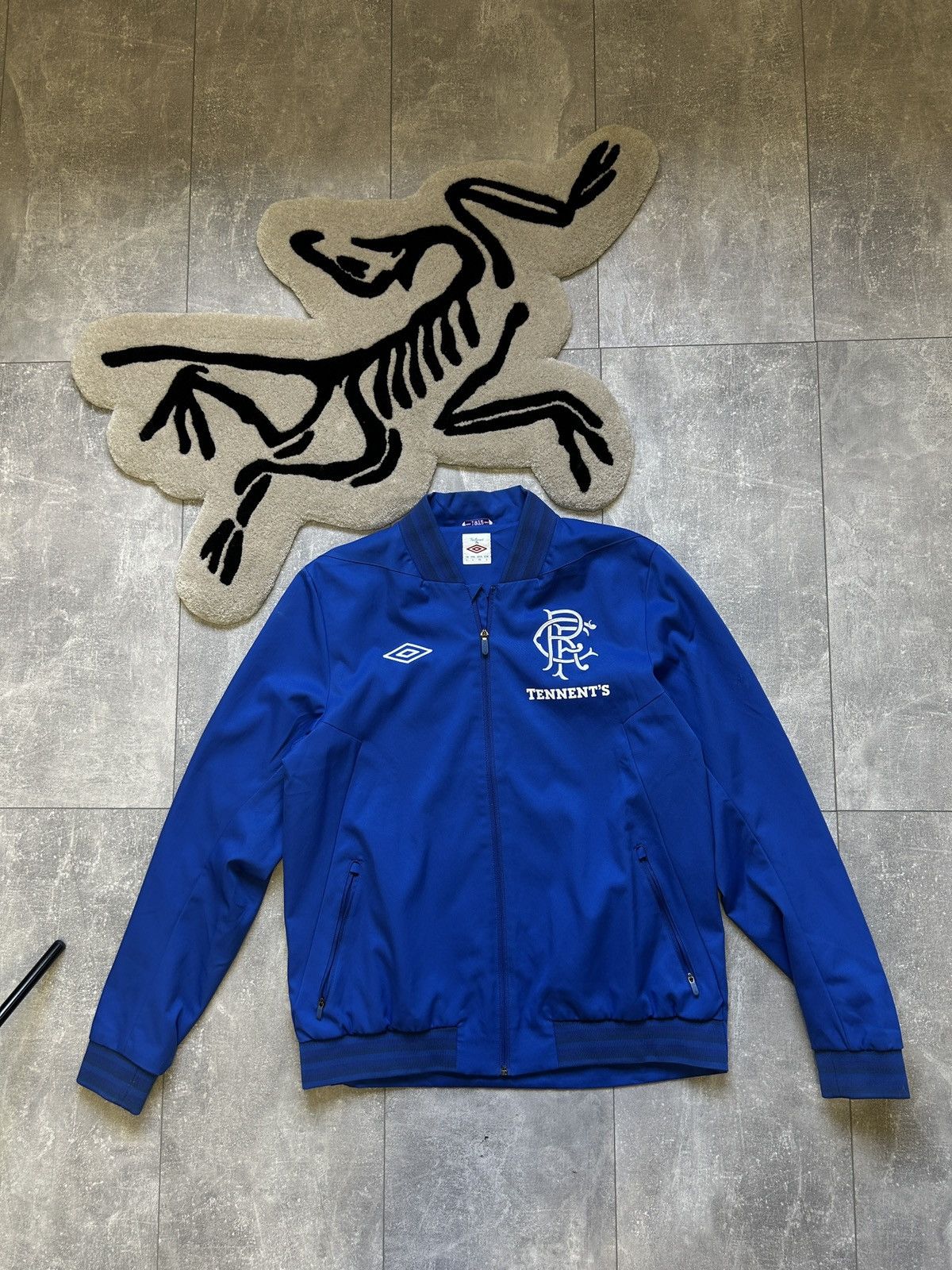 Umbro Mens Vintage Umbro Rangers Football Club Jacket home away Size US L / EU 52-54 / 3 - 15 Thumbnail
