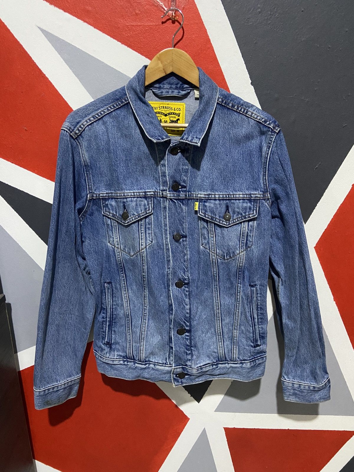 Levi's Levis X Snoopy Denim Jacket Size US M / EU 48-50 / 2 - 2 Thumbnail