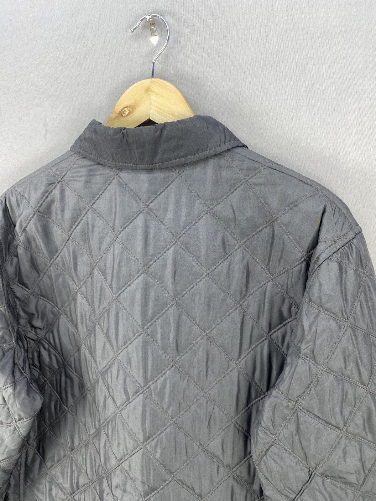 Salvatore Ferragamo Salvatore Ferragamo Quilted Nylon Snap Button Jacket Size US S / EU 44-46 / 1 - 5 Thumbnail