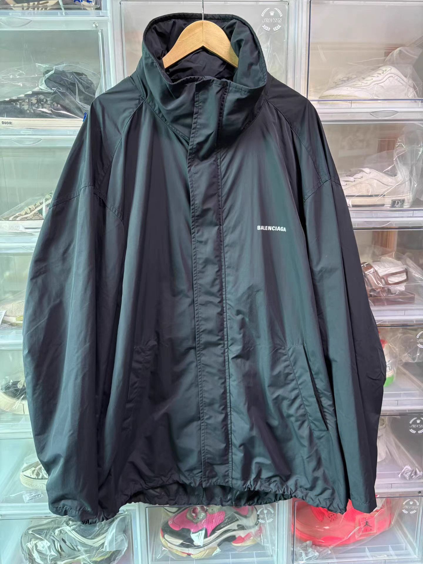 Balenciaga Black Lightweight Hooded Jacket Size S Size US S / EU 44-46 / 1 - 1 Thumbnail