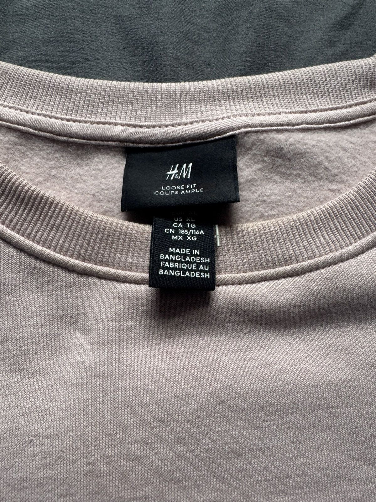H&M H&M Loose Fit Crewneck Sweatshirt Dusty Rose Size US XL / EU 56 / 4 - 3 Thumbnail
