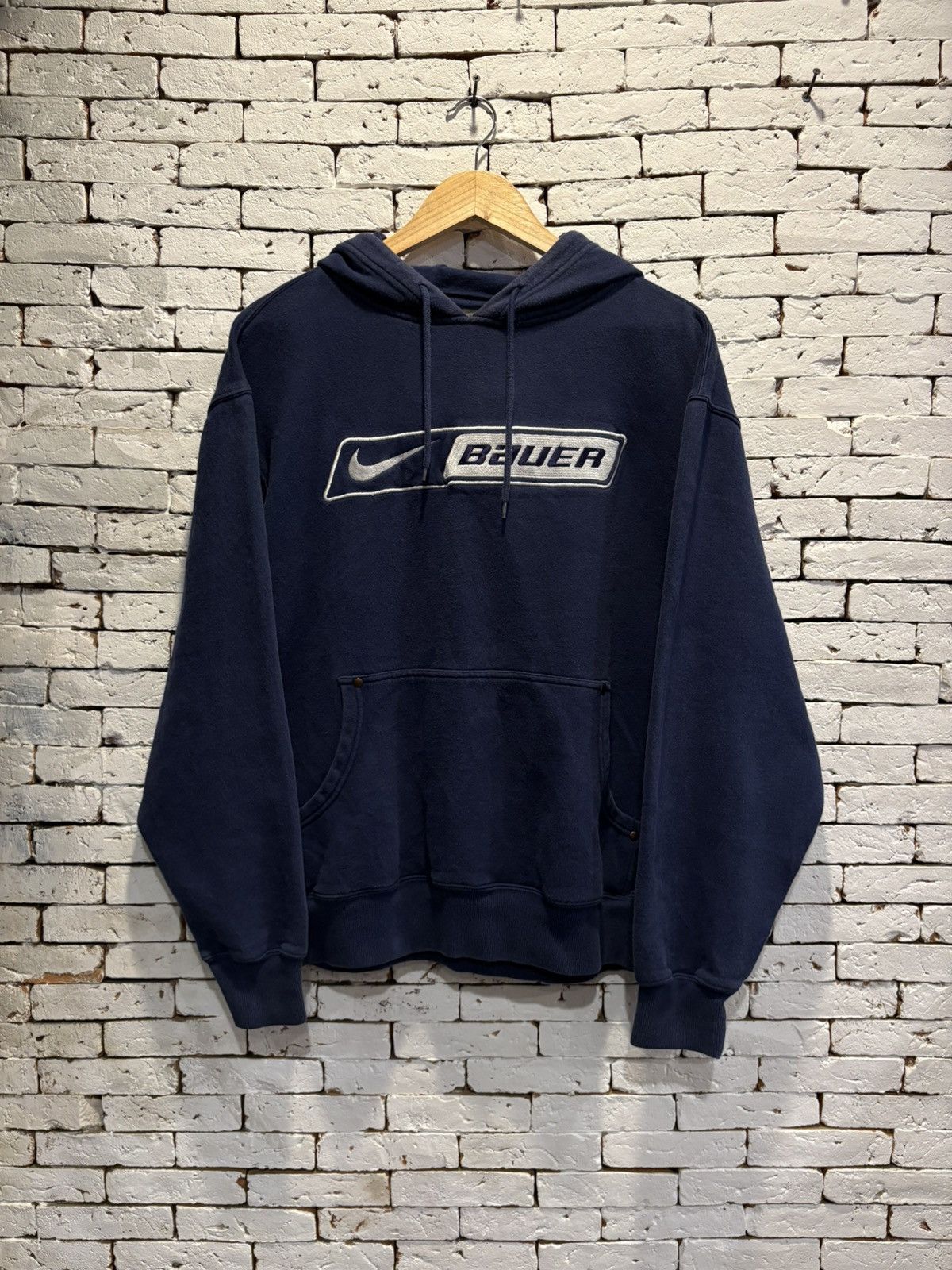 Nike Vintage Y2K Nike Bauer Hockey Navy Hoodie Size US M / EU 48-50 / 2 - 1 Thumbnail