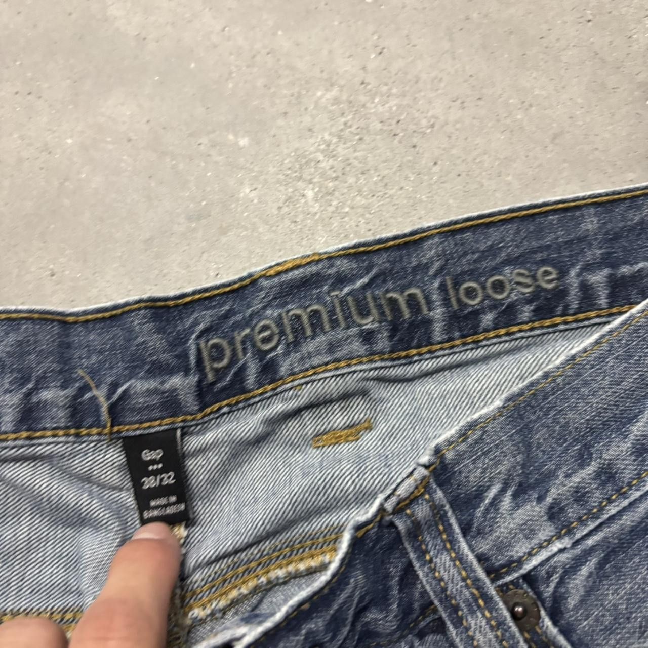 Japanese Brand × Vintage Crazy Vintage Y2K/2000s Baggy Grunge Dark Wash Essential Skater Denim Jeans! Size US 36 / EU 52 - 7 Thumbnail