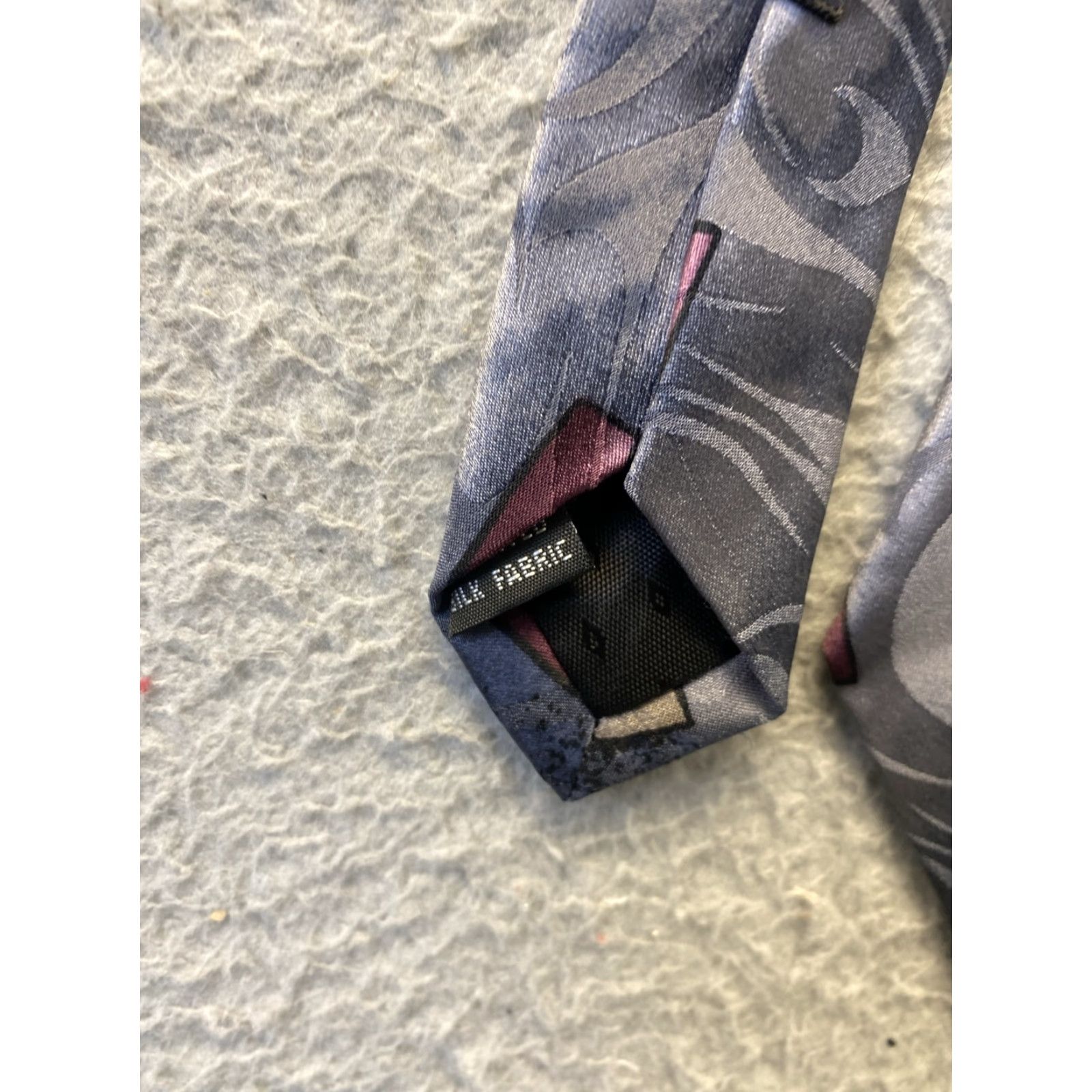 Vintage VINTAGE Chez Roffe Tie Men's Gray Purple Character Neck Tie Size ONE SIZE - 3 Thumbnail
