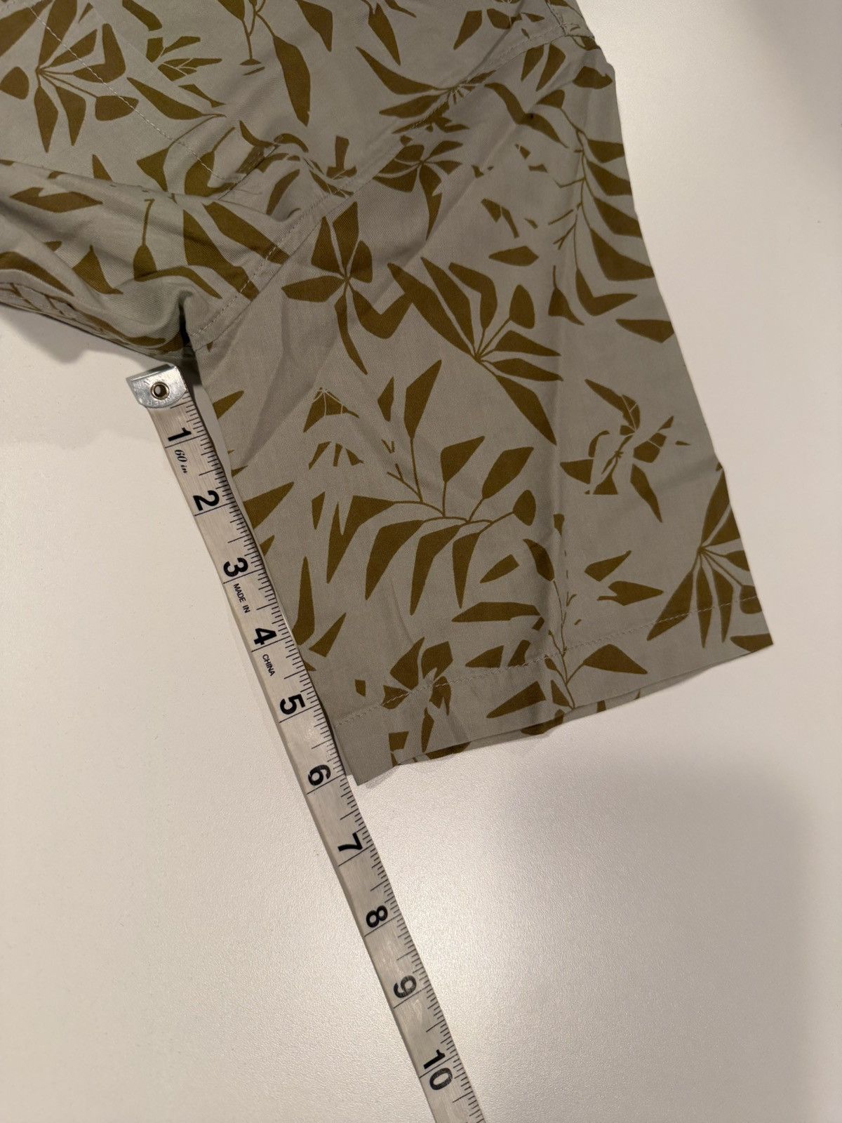 Saint Laurent Paris Saint Laurent men Hawaiian shirt. L. $890 Size US L / EU 52-54 / 3 - 7 Thumbnail