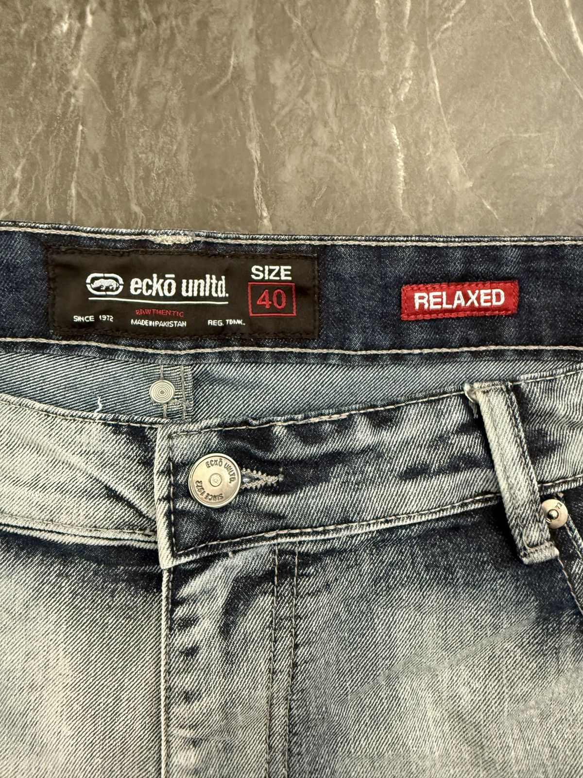 Ecko Unltd. × Vintage Ecko Unltd Shorts Mens size 40 denim Patches Baggy Y2K VTG Size US 40 / EU 56 - 3 Thumbnail