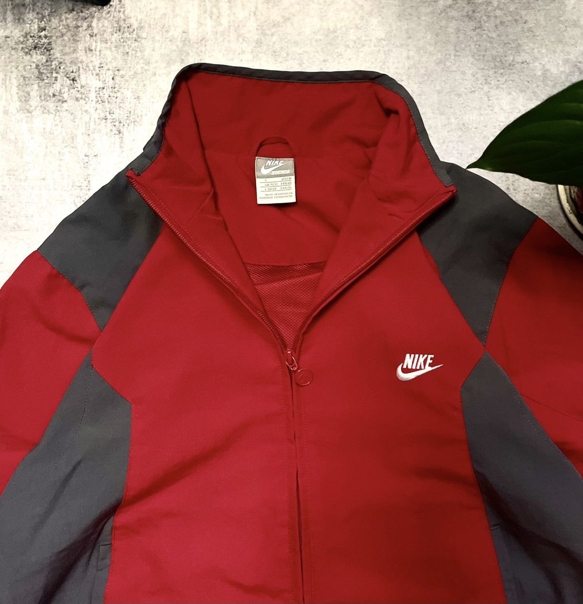 Nike Vintage Nike Track Light Jacket Size US S / EU 44-46 / 1 - 4 Thumbnail