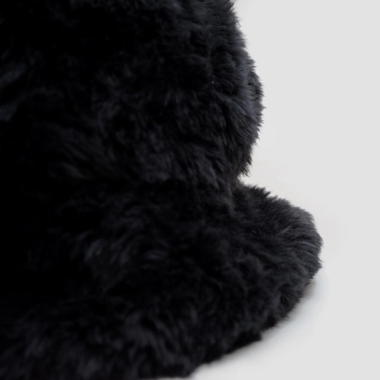 Takahiromiyashita The Soloist. Takahiro Miyashita The Soloist fall winter 2021 Huge Fur Hat Size ONE SIZE - 2 Thumbnail