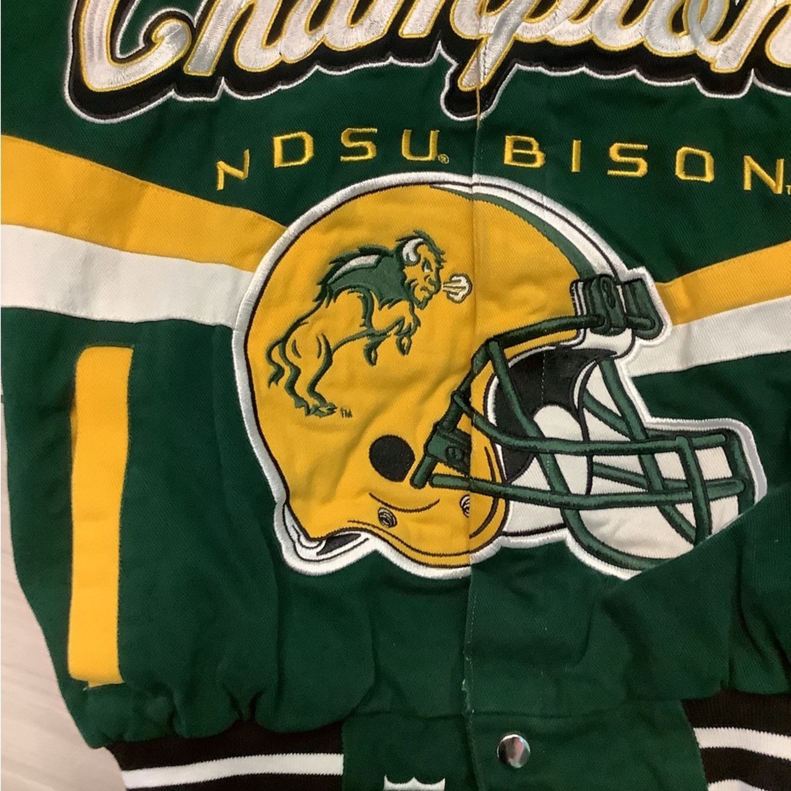 Ebbets Field Flannels NDSU Bison #17 Division champion Bomber Jacket Size US S / EU 44-46 / 1 - 6 Thumbnail