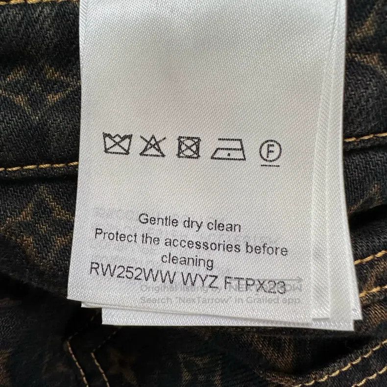 Louis Vuitton Louis Vuitton 25 Sanhua Manyin Jeans Size US 34 / EU 50 - 4 Thumbnail