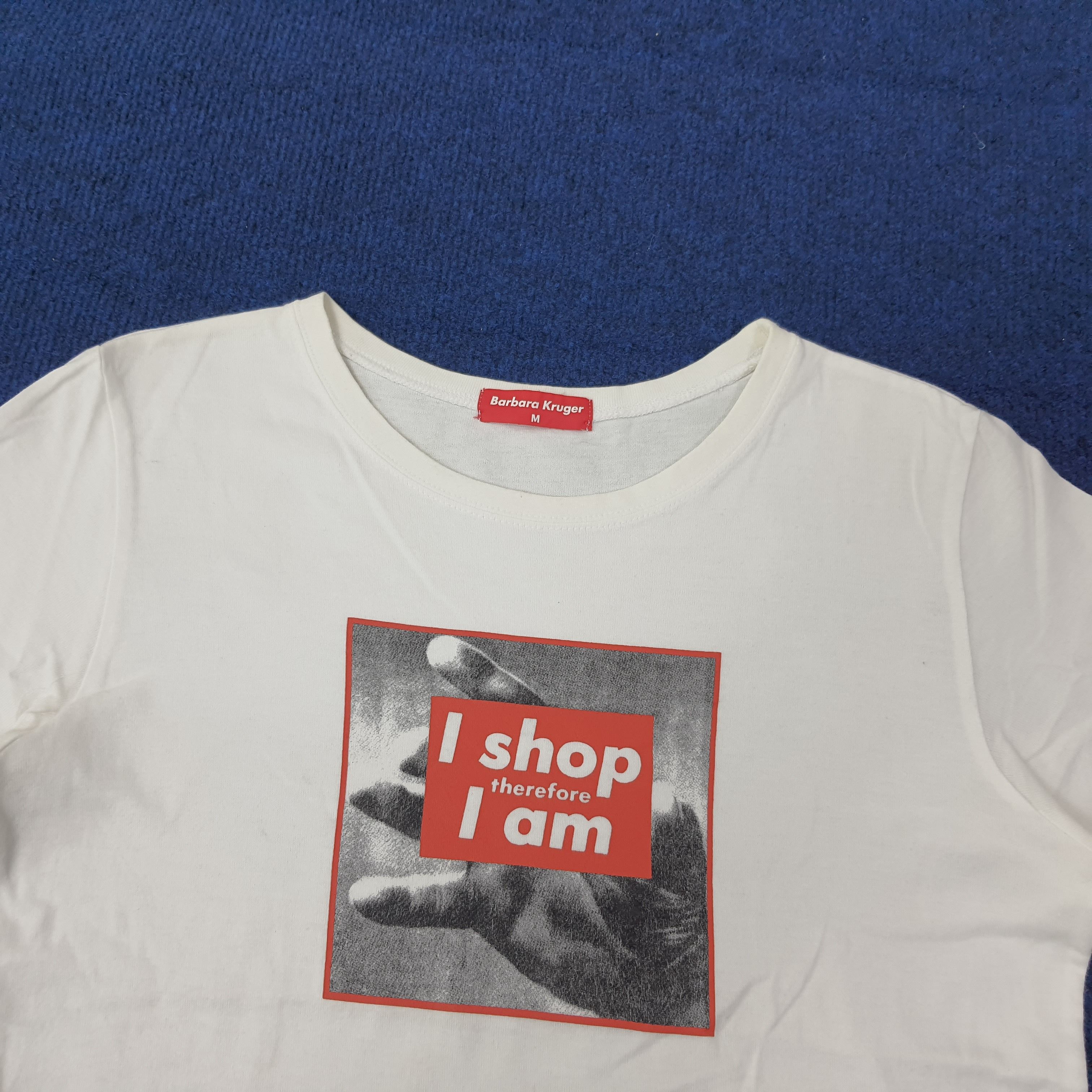 Barbara Kruger Vintage Barbara Kruger Designer Tshirt C249N35 Size S / US 4 / IT 40 - 2 Thumbnail