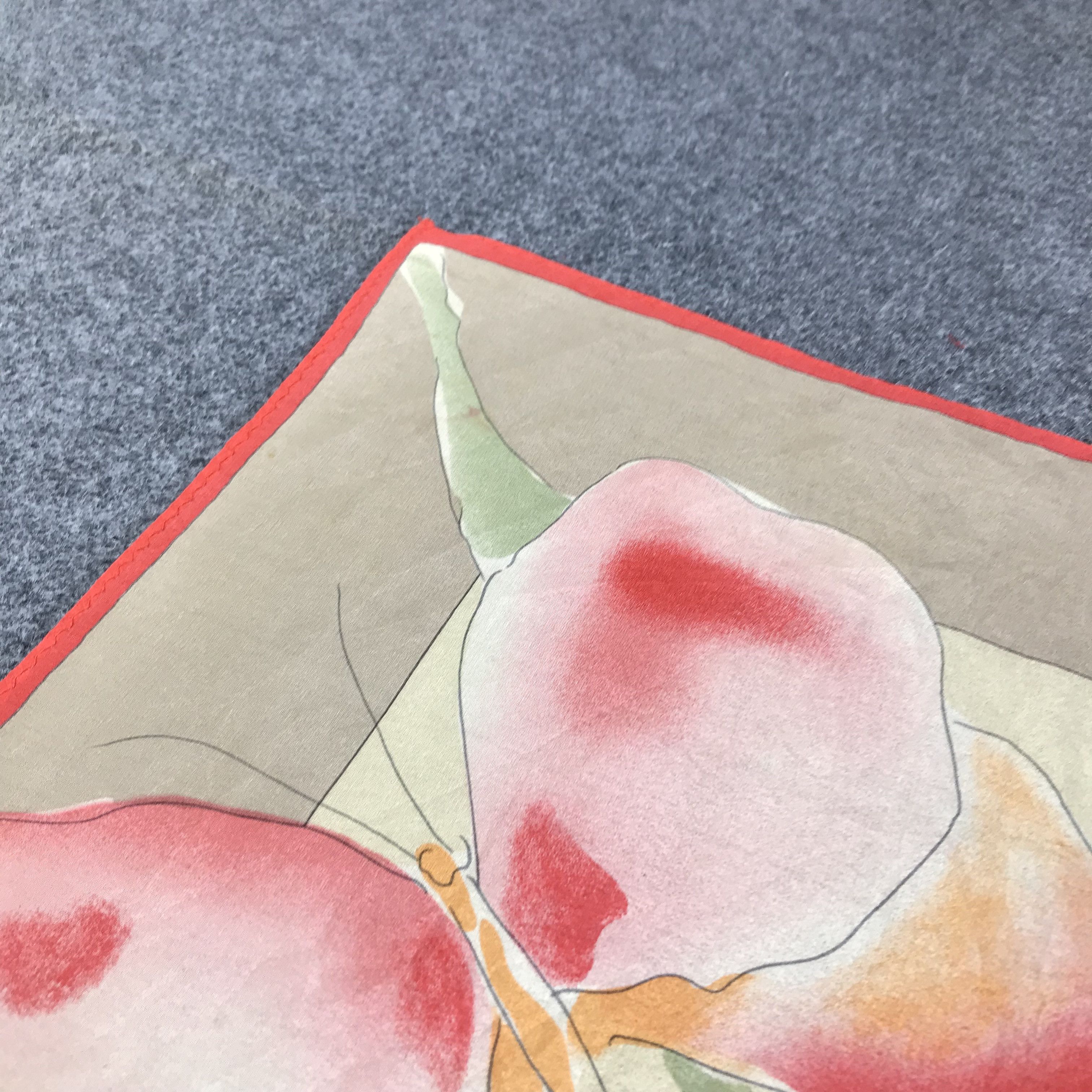 Japanese Brand Vintage Vana Floral Silk Scarf M114 Size ONE SIZE - 12 Thumbnail