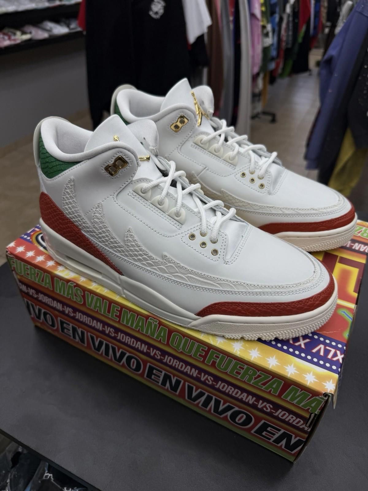 Jordan Brand Size 10.5-Men Air Jordan 3 Retro El Vuelo Summit White/ Size US 10.5 / EU 43-44 - 5 Thumbnail