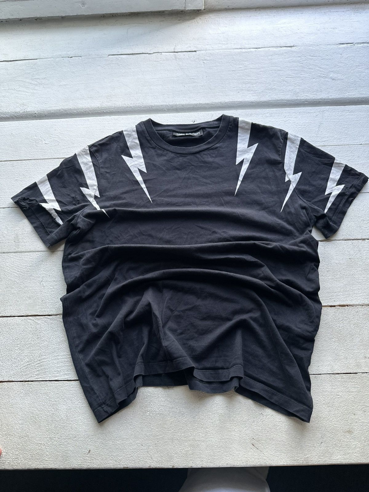 Neil Barrett 🚨Neil Barrett Thunderbolts LOGO TEE DISTRESSED LUXURY Size US L / EU 52-54 / 3 - 1 Thumbnail