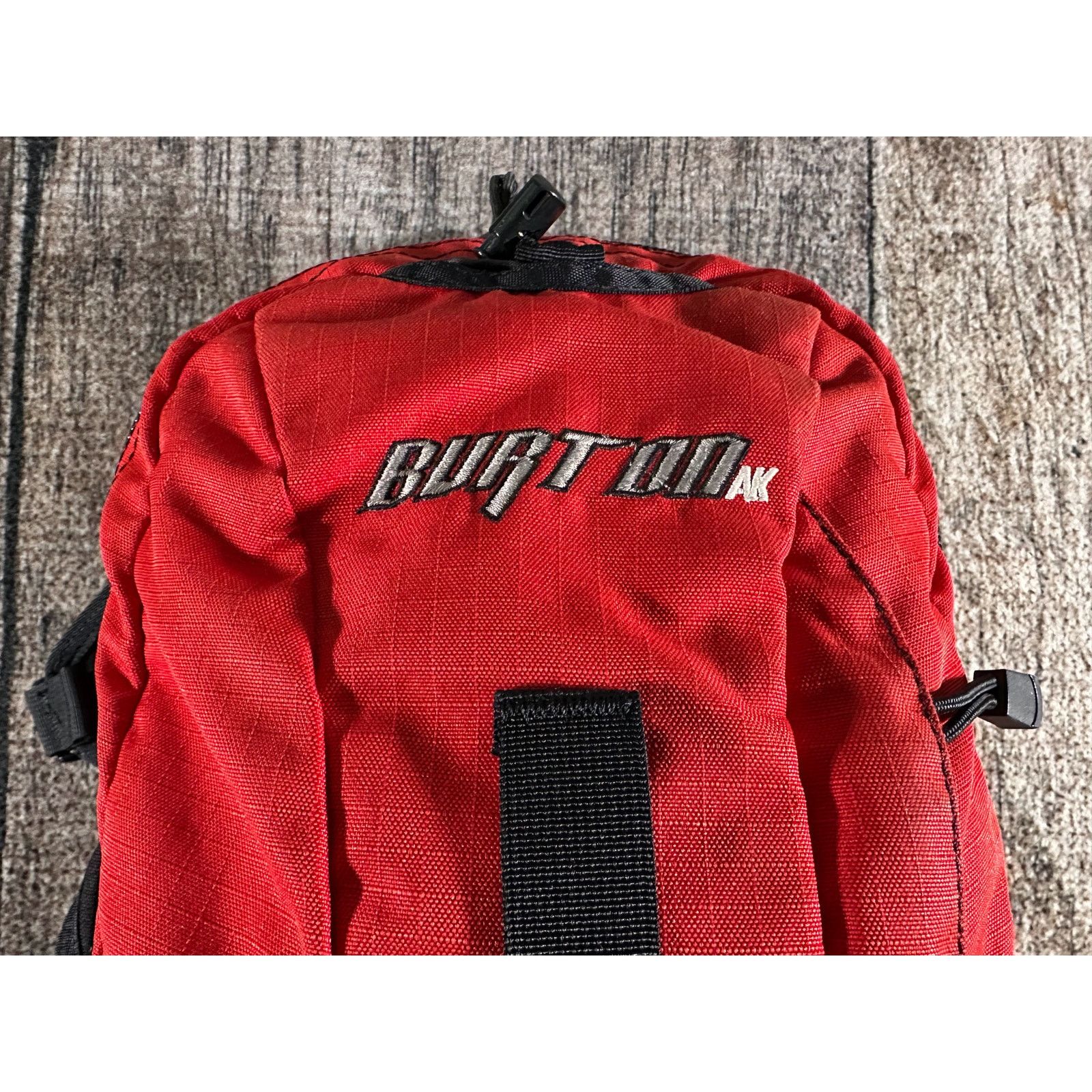 Burton Vtg Burton AK 457 Snowbaord Backpack Red/Black Front-Straps Size ONE SIZE - 2 Thumbnail