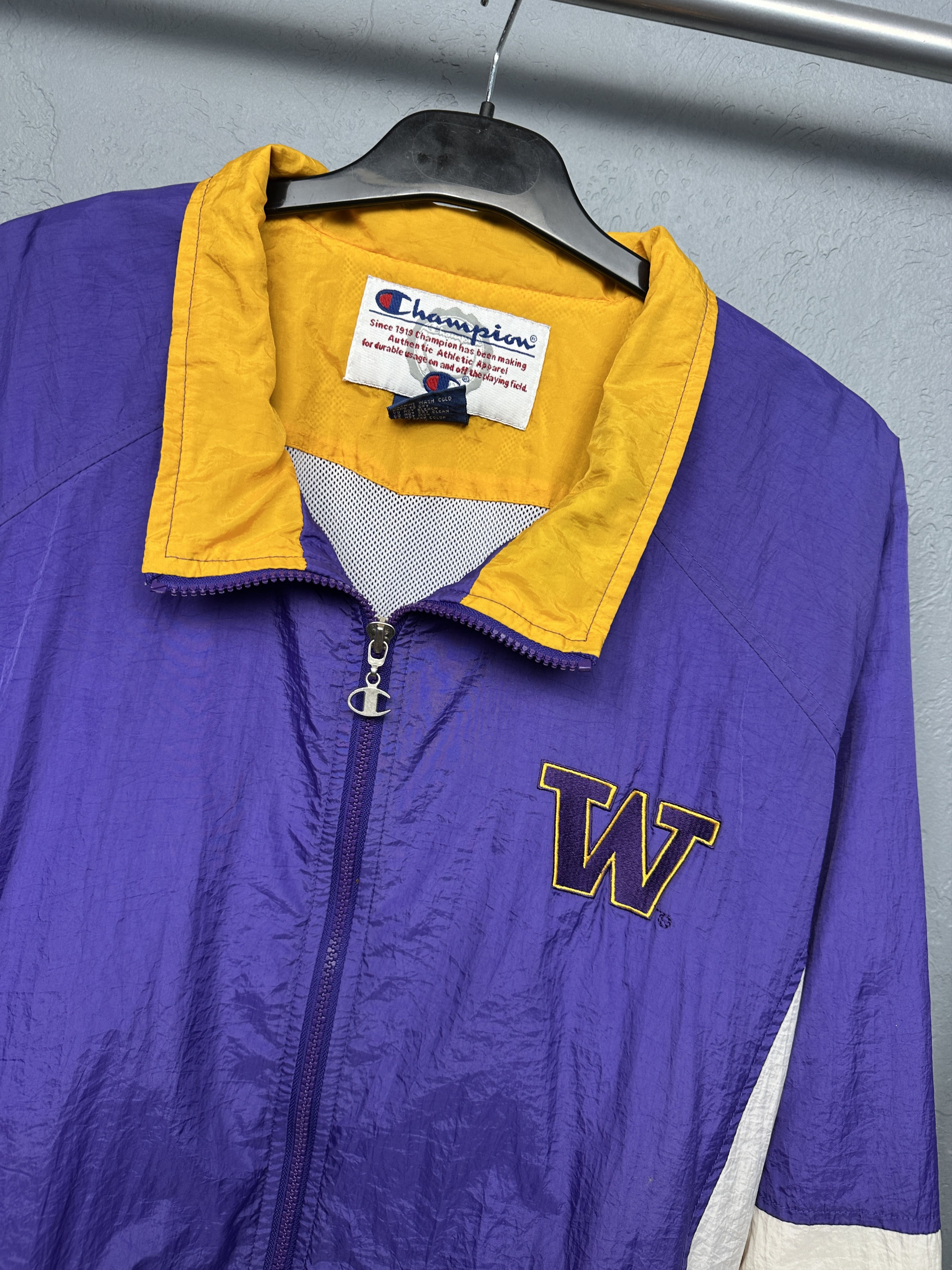 Champion Champion Washington Huskies 90s Vintage Mens Jacket Size US XL / EU 56 / 4 - 2 Thumbnail