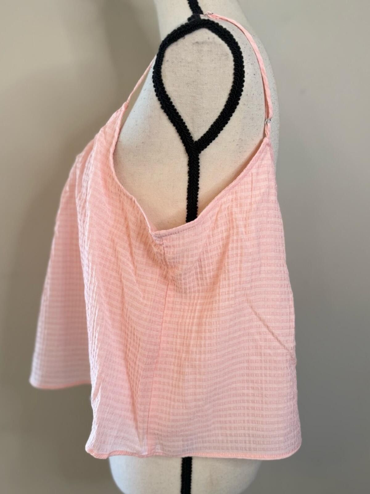 Other Banana Republic Factory pink flouncy crop tank top SZ LG Size L / US 10 / IT 46 - 3 Thumbnail