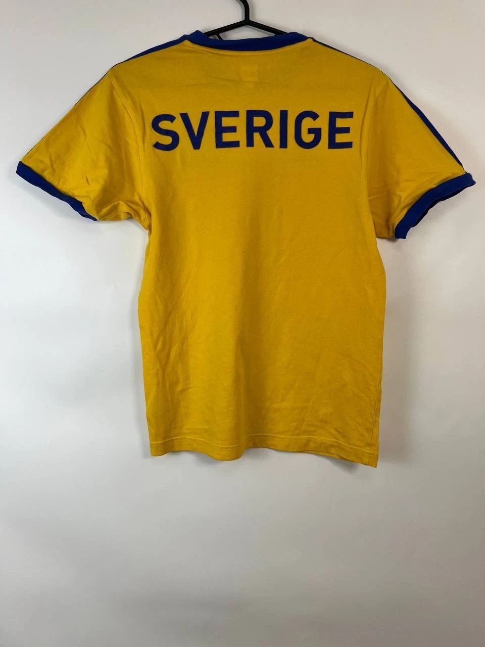 Adidas Sweden Swerige Adidas Originals Football Shirt Size XS Size US XS / EU 42 / 0 - 6 Thumbnail