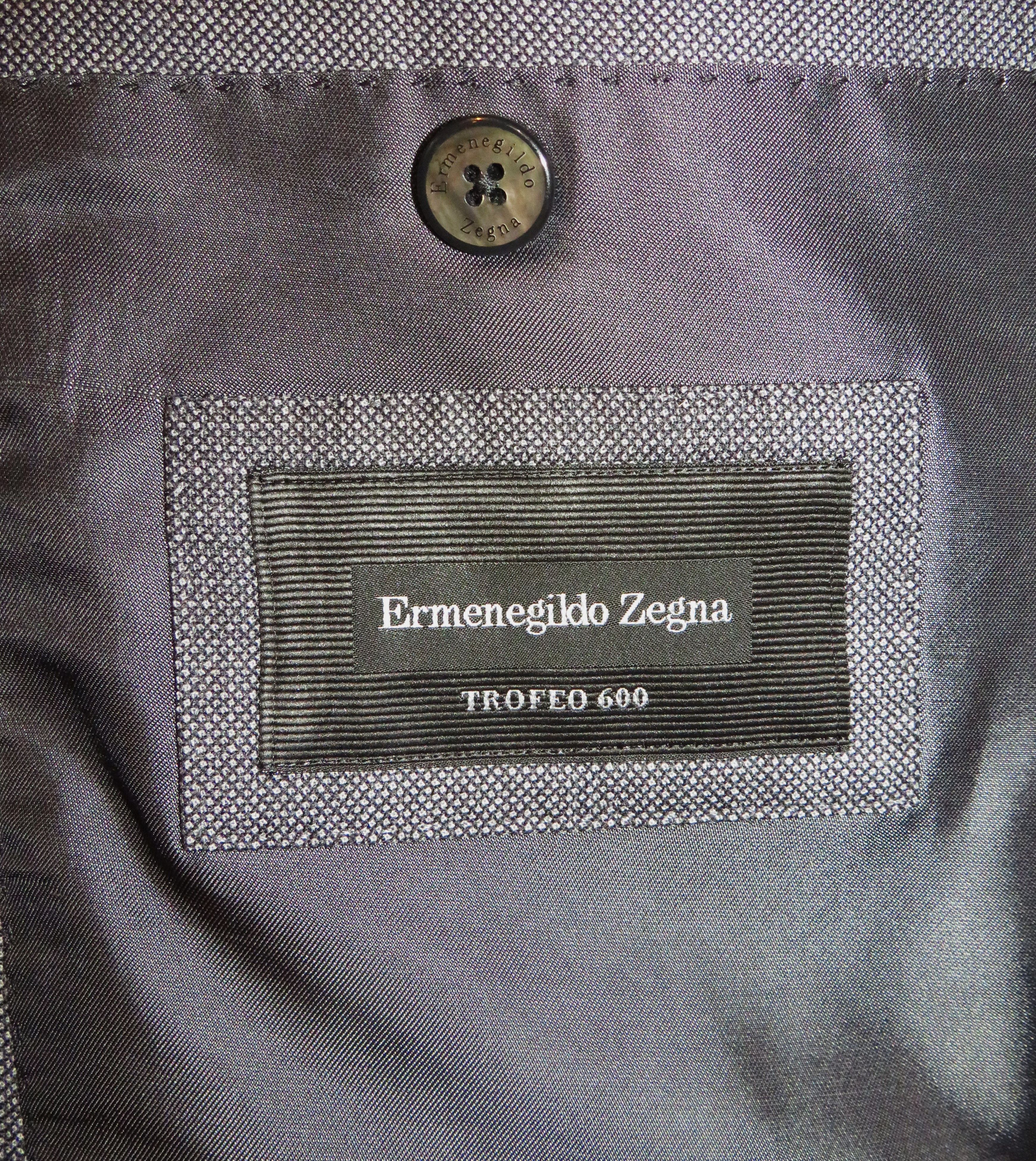 Ermenegildo Zegna Trofeo 600 Very Recent Gray Plaid Two Button Suit 44R Size 44R - 19 Thumbnail