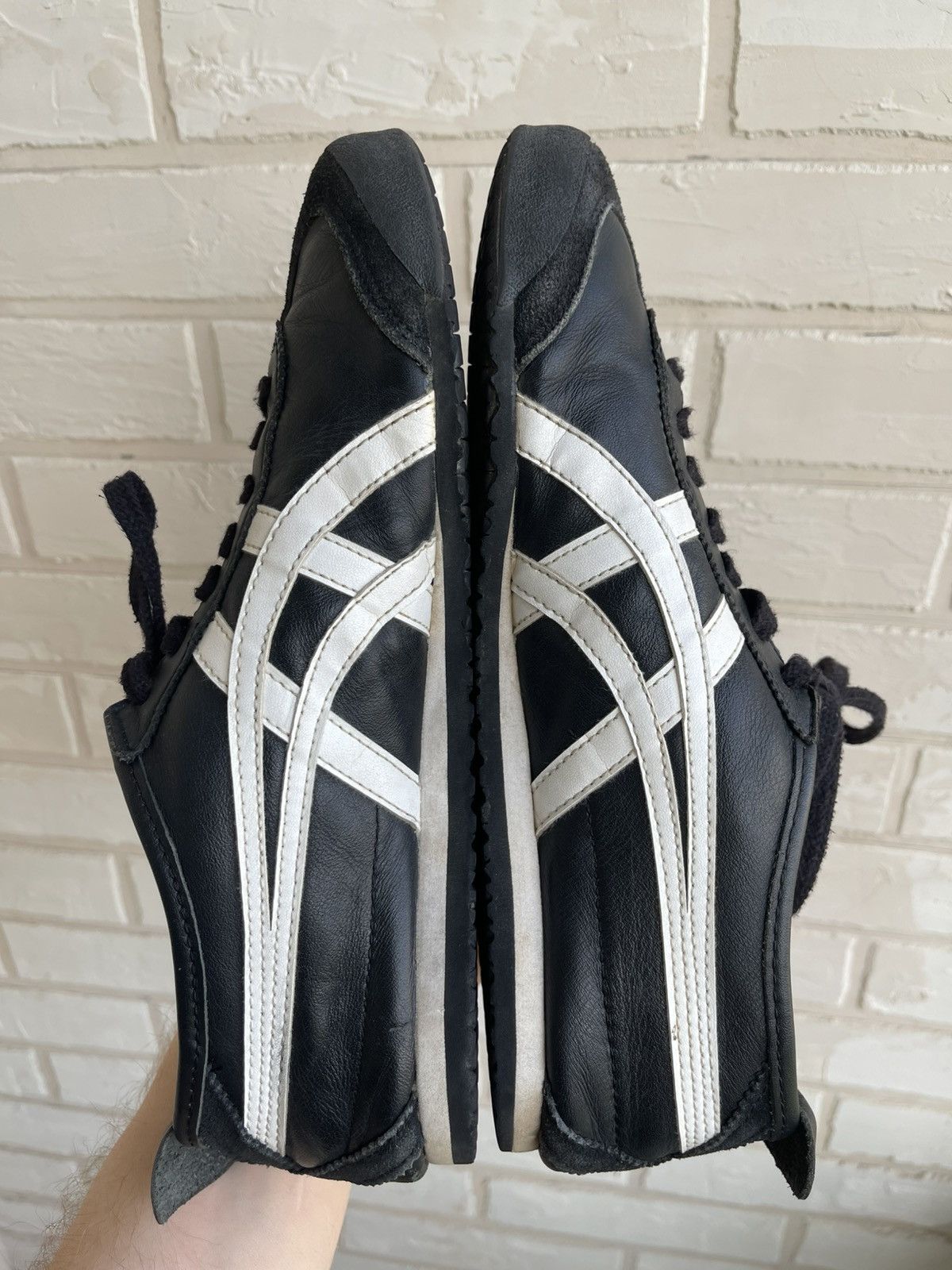 Asics Asics Tiger Onitsuka Leather Vintage Sneakers Size US 7 / EU 40 - 8 Thumbnail