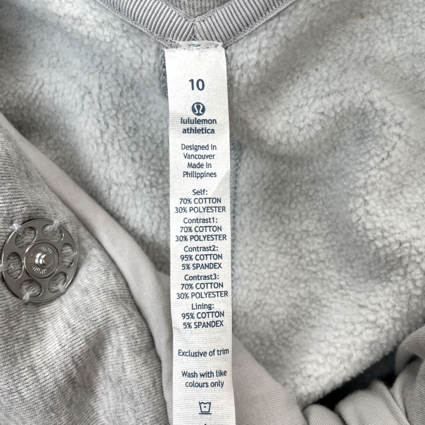 Lululemon Lululemon Jacket Womens 10 Gray Cotton Fleece Zip Short Sleeve Pocket Lined Slim Regular Coat Outdoor Preppy Size L / US 10 / IT 46 - 3 Thumbnail