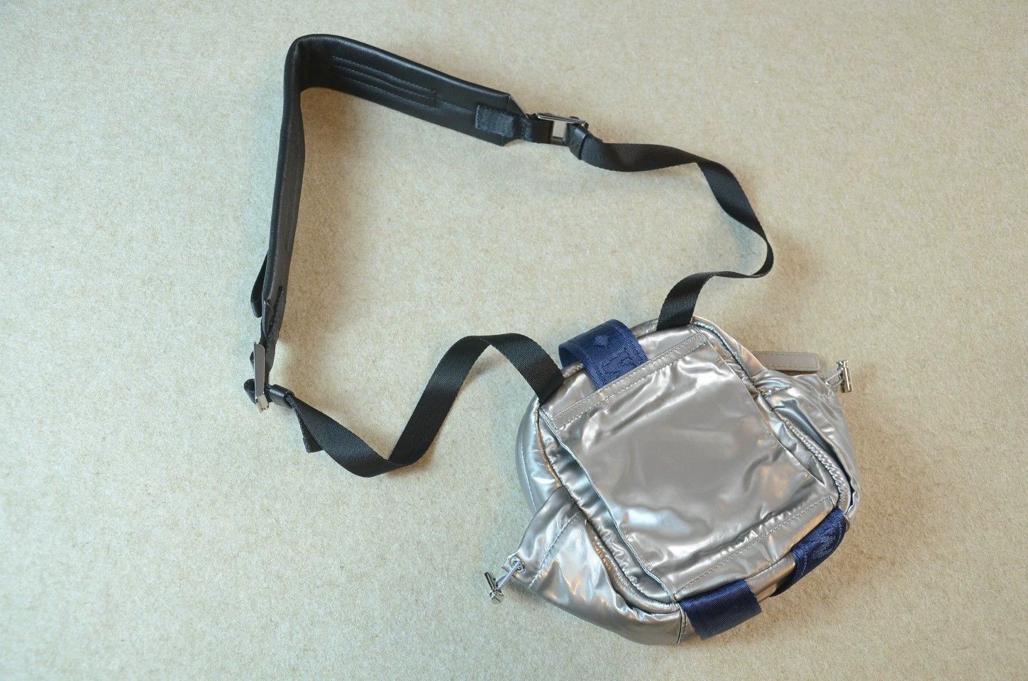 MCM MCM Silver Shine 3-in-1 Convertible Sling/Chest Bag Unisex Size ONE SIZE - 4 Thumbnail