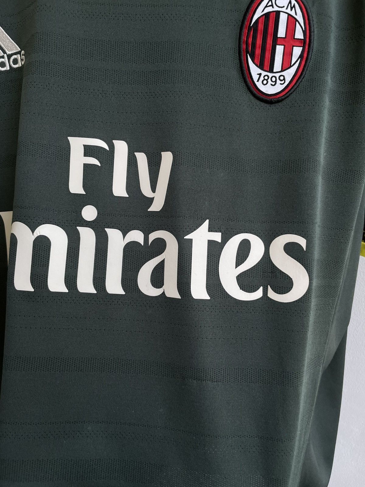 Vintage AC Milan 2015 2016 Third Football Soccer Jersey Shirt Adidas Size US XL / EU 56 / 4 - 10 Thumbnail