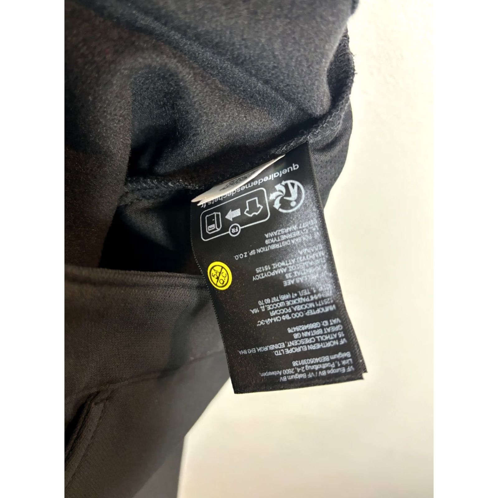 The North Face The North Face Women's Camden Pants Black M Regular Windbreaker Water Resistant Pockets Inseam 25 in Size M Womens Size 32" / US 10 / IT 46 - 7 Thumbnail