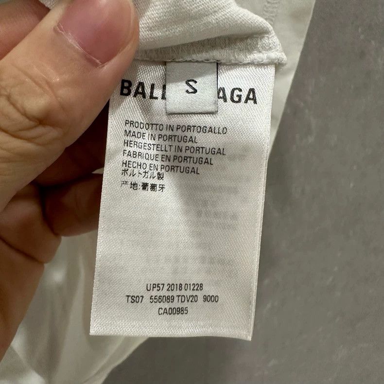 Balenciaga Balenciaga Colored Letter Back White Short Sleeve Size US S / EU 44-46 / 1 - 5 Thumbnail