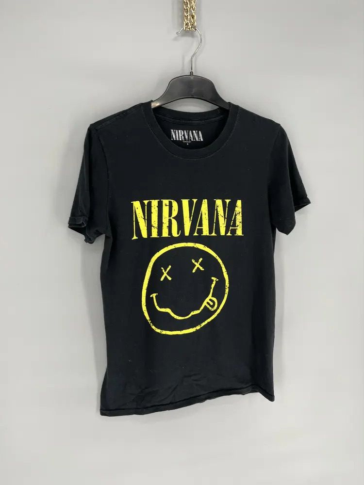Band Tees Vintage Y2K Nirvana Smile Print Size US S / EU 44-46 / 1 - 2 Thumbnail