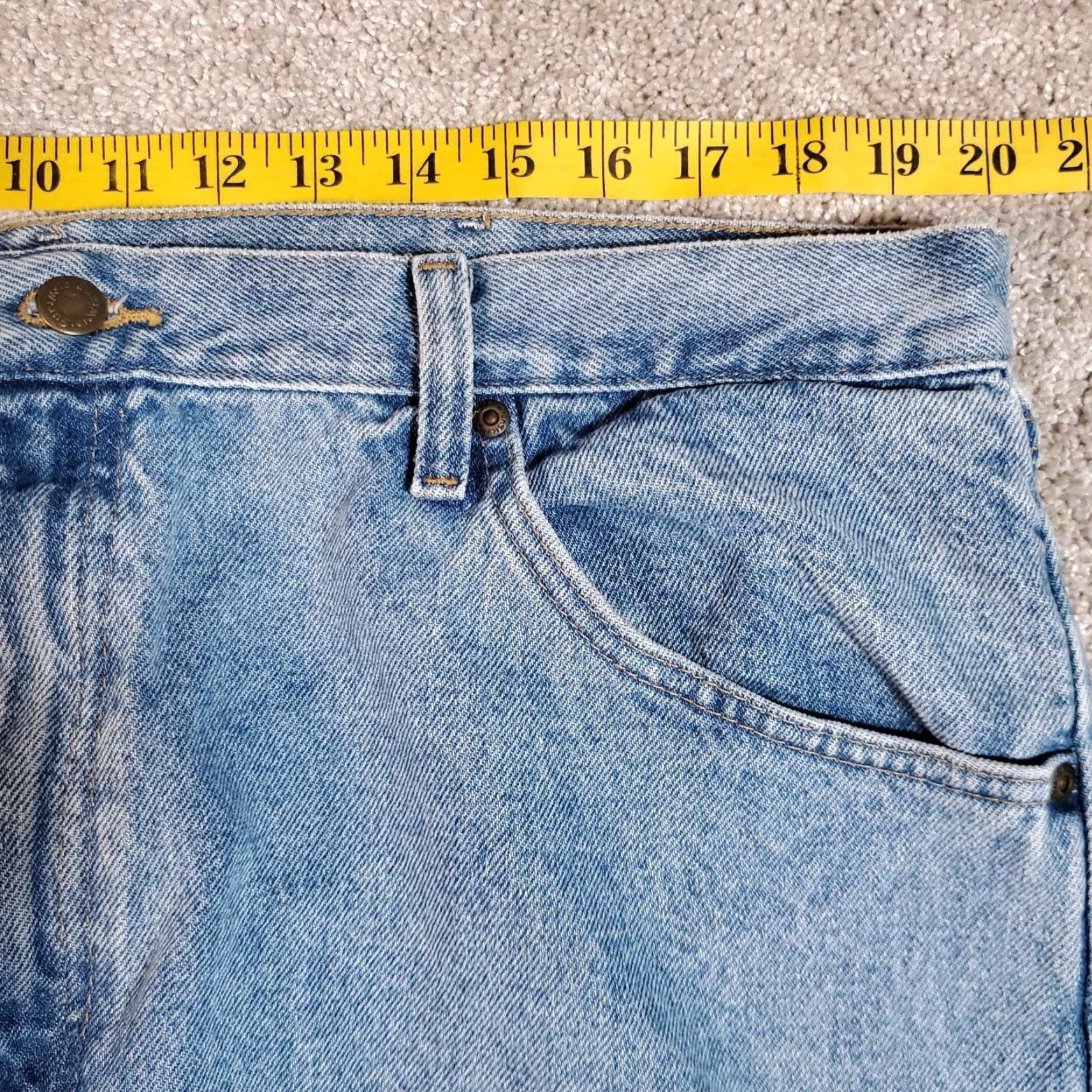 Wrangler WRANGLER 96501SL Jeans Regular Fit 40x30 Mens Blue Light Fade REGULAR FIT - 100% Cotton, Zipper Fly, Inseam 30, 40x30, Medium Wash, Regular Type Size US 40 / EU 56 - 5 Thumbnail