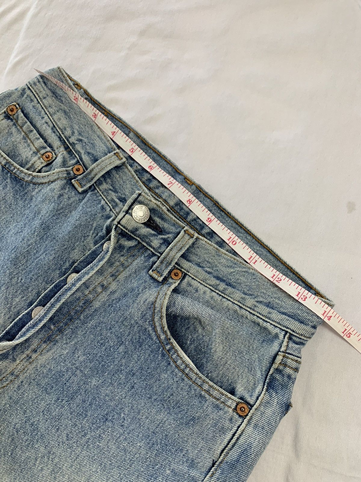 Levi's Vintage Clothing 90s levis 501 vintage jeans blue wash usa made Size US 28 / EU 44 - 13 Thumbnail