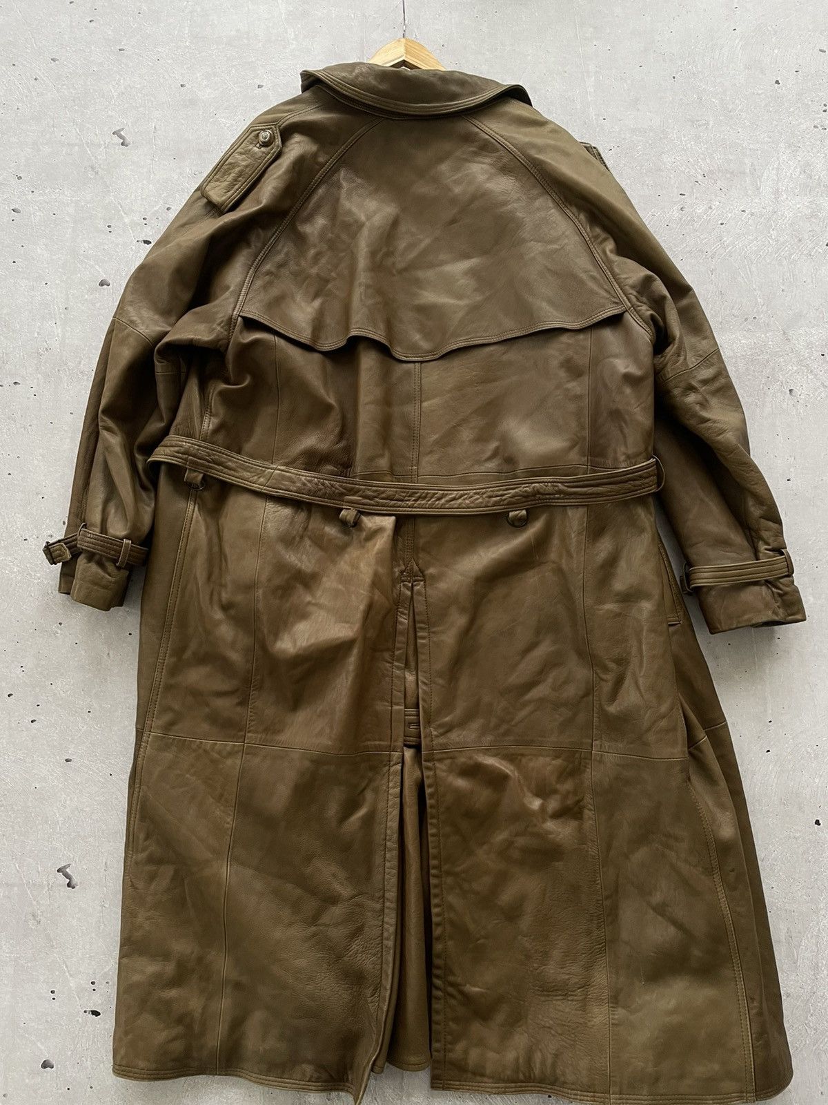 Japanese Brand × Vintage Vintage Avantgarde Leather Trench Coat Military y2k Size US M / EU 48-50 / 2 - 5 Thumbnail