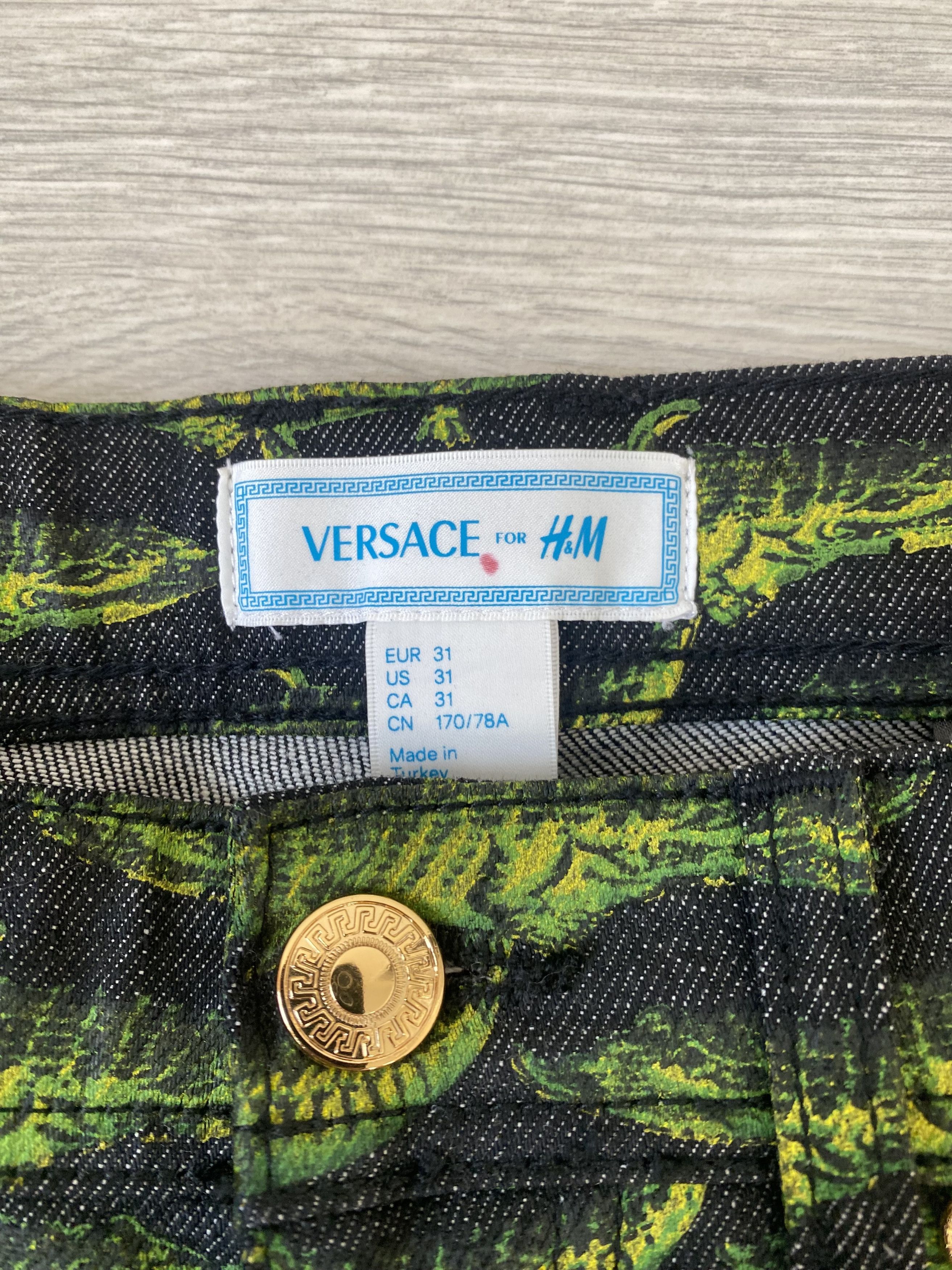 Versace FW11 Versace X H&M Crocodile All Over Printed Denim Pants Size US 31 - 8 Thumbnail