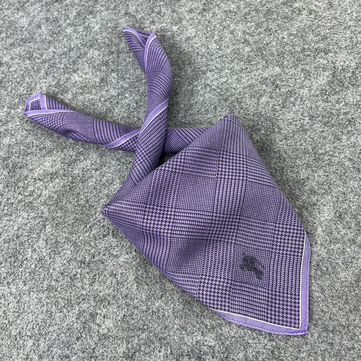 Burberry Burberry Handkerchief / Bandana / Neckerchief B676 Size ONE SIZE - 8 Thumbnail
