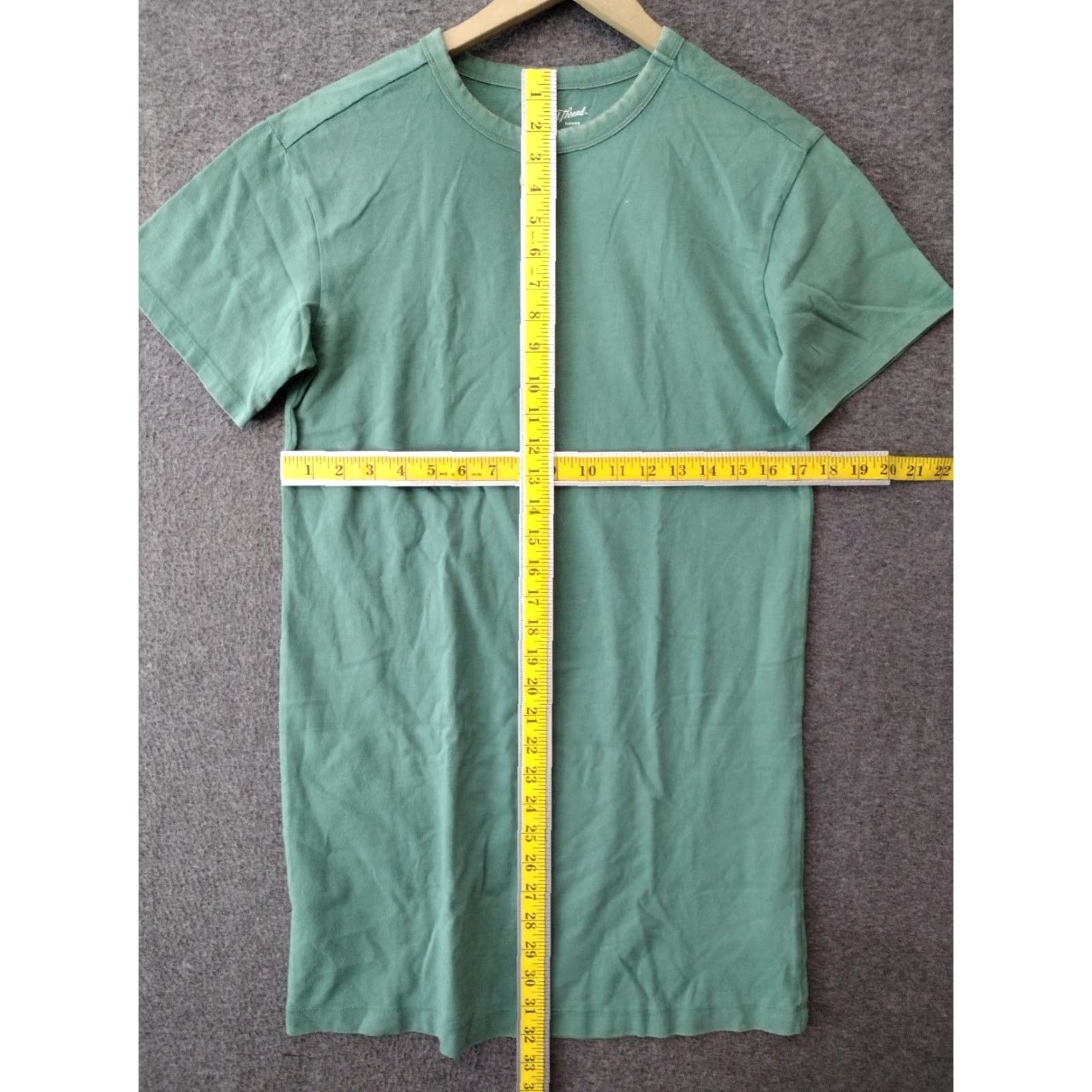 Vintage Nike Universal Thread Goods Co Shirt Women's XS Green Short Sleeve Tee Size XS / US 0-2 / IT 36-38 - 4 Thumbnail