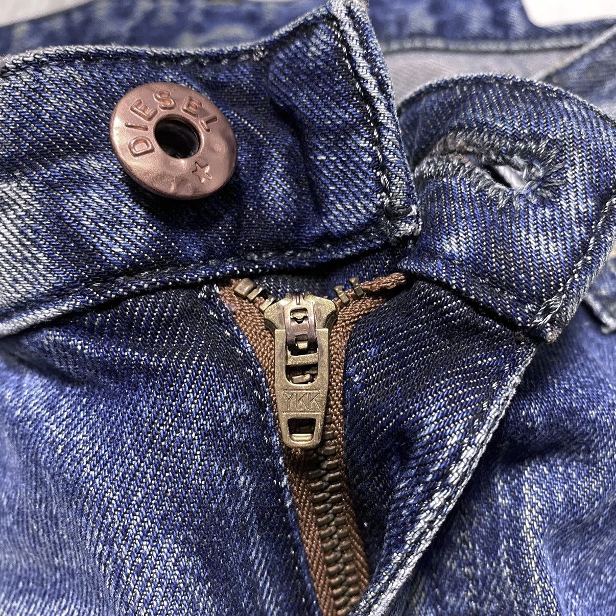 Diesel Diesel Industry Rizzo Washed Distressed Torn Jeans Denim Size 26" / US 2 / IT 38 - 17 Thumbnail