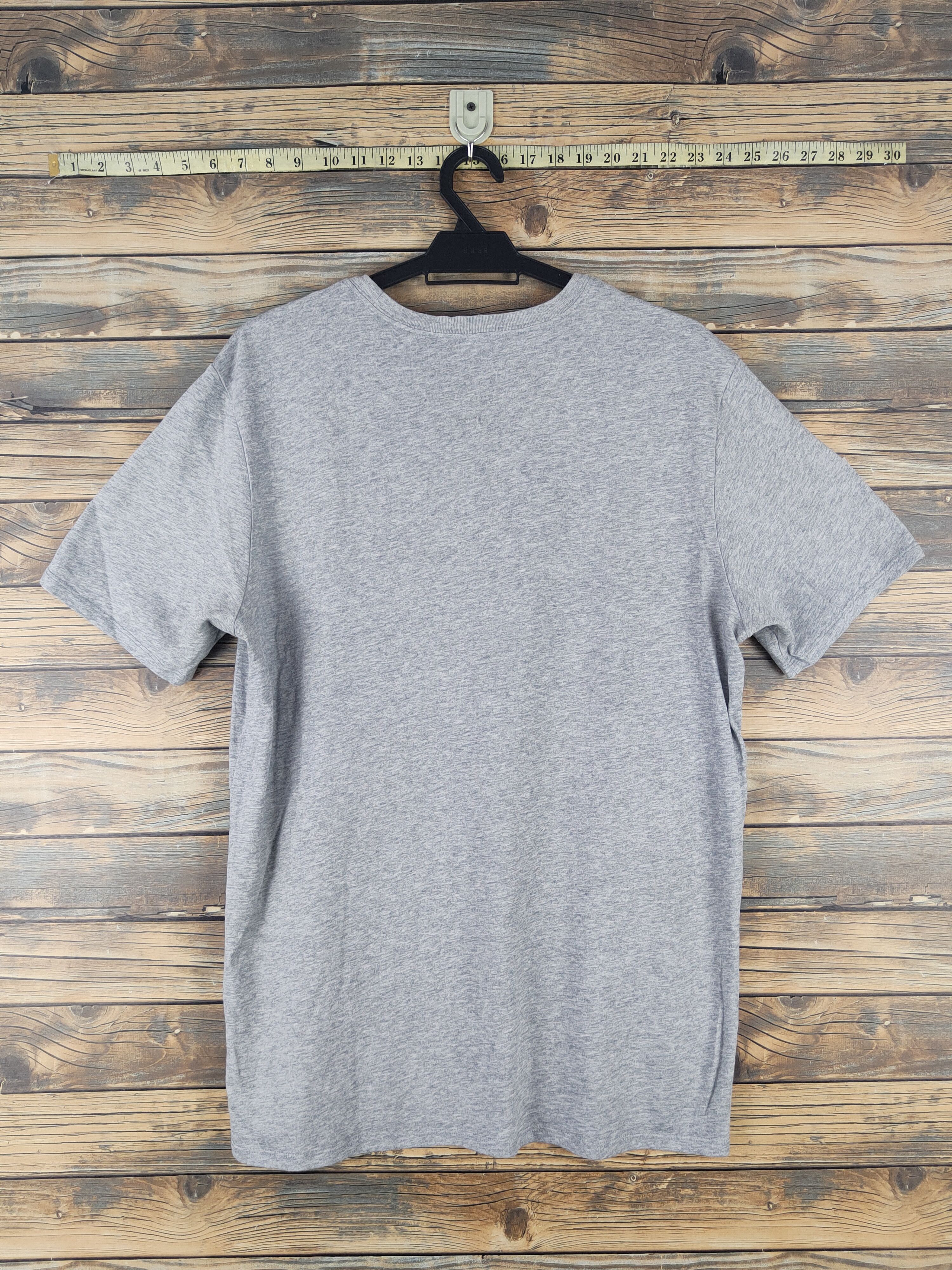 Nike × Vintage DL Nike Gray Short Sleeve T-shirt #2542 Size US L / EU 52-54 / 3 - 8 Thumbnail