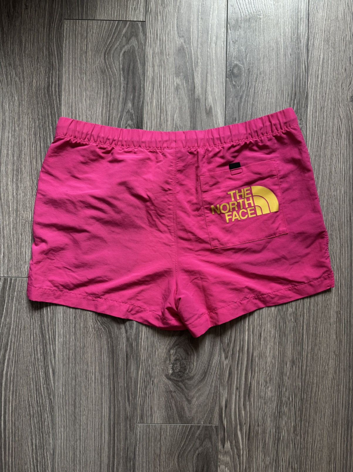 The North Face The North face nylon box logo shorts L men’s Size US 33 - 3 Thumbnail