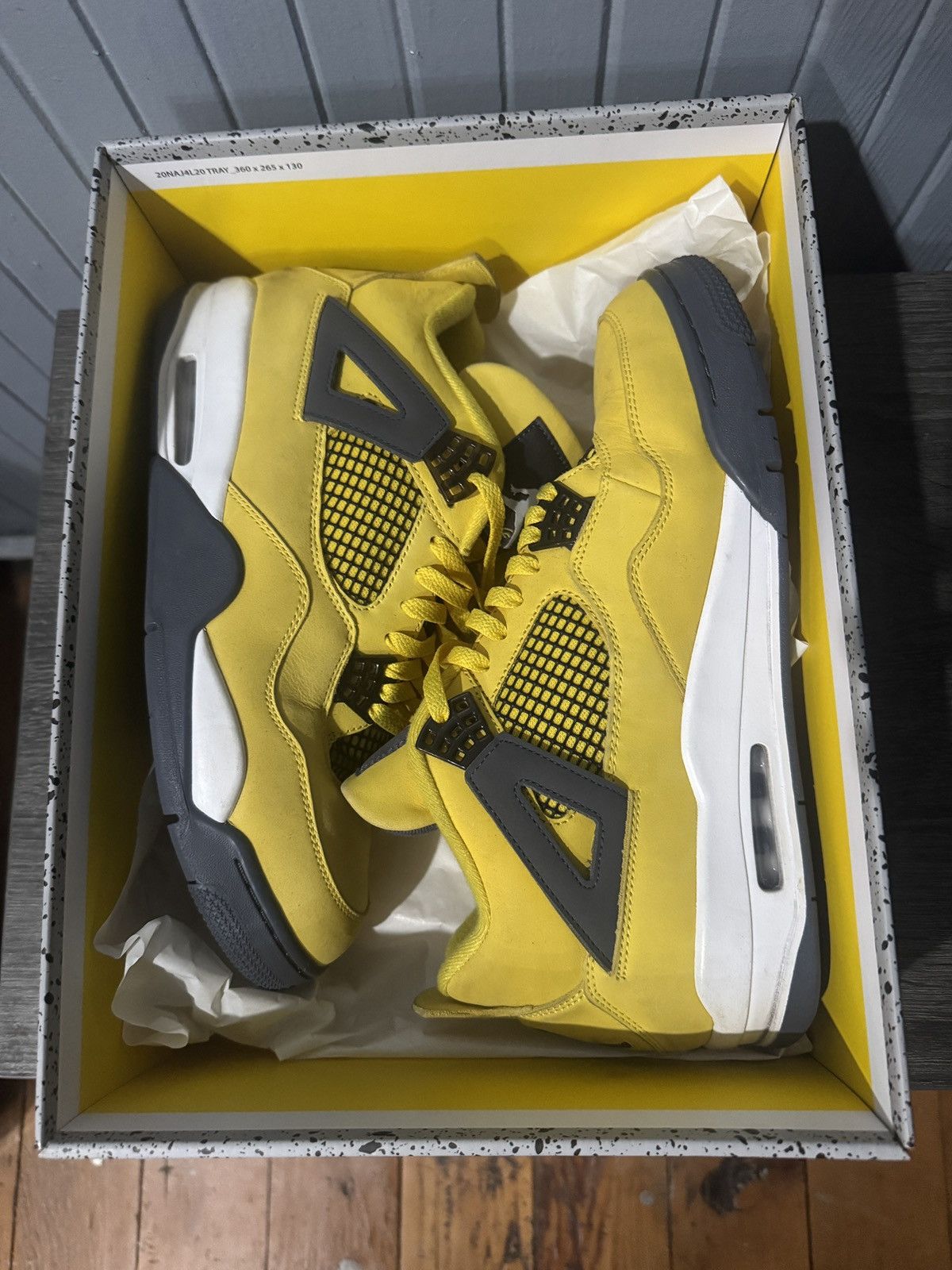 Jordan Brand Air Jordan 4 IV Retro “Lightning” size 12 Size US 12 / EU 45 - 3 Thumbnail
