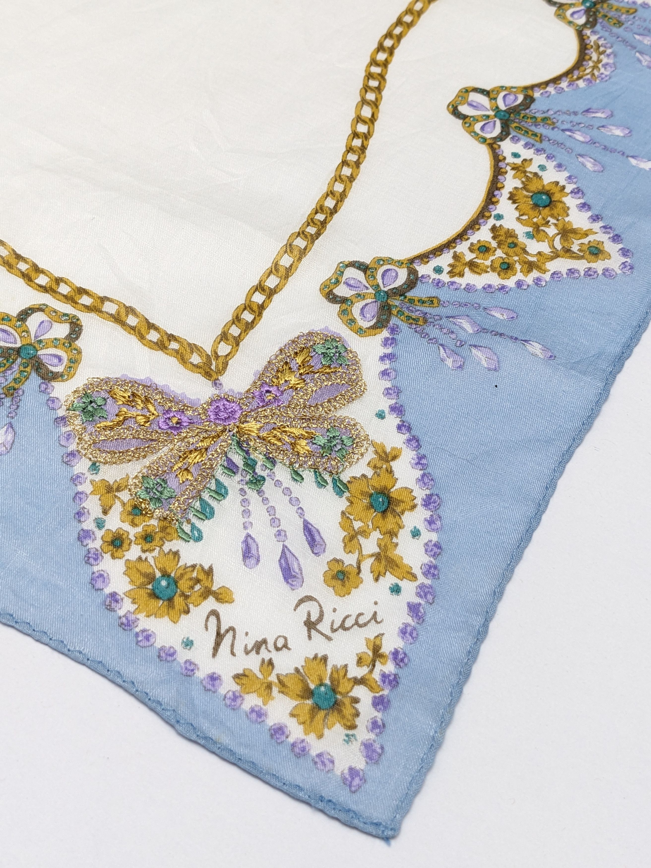 Nina Ricci Nina Ricci Designer Ornate Gold Chain & Gemstone Bow Motif Size ONE SIZE - 2 Thumbnail