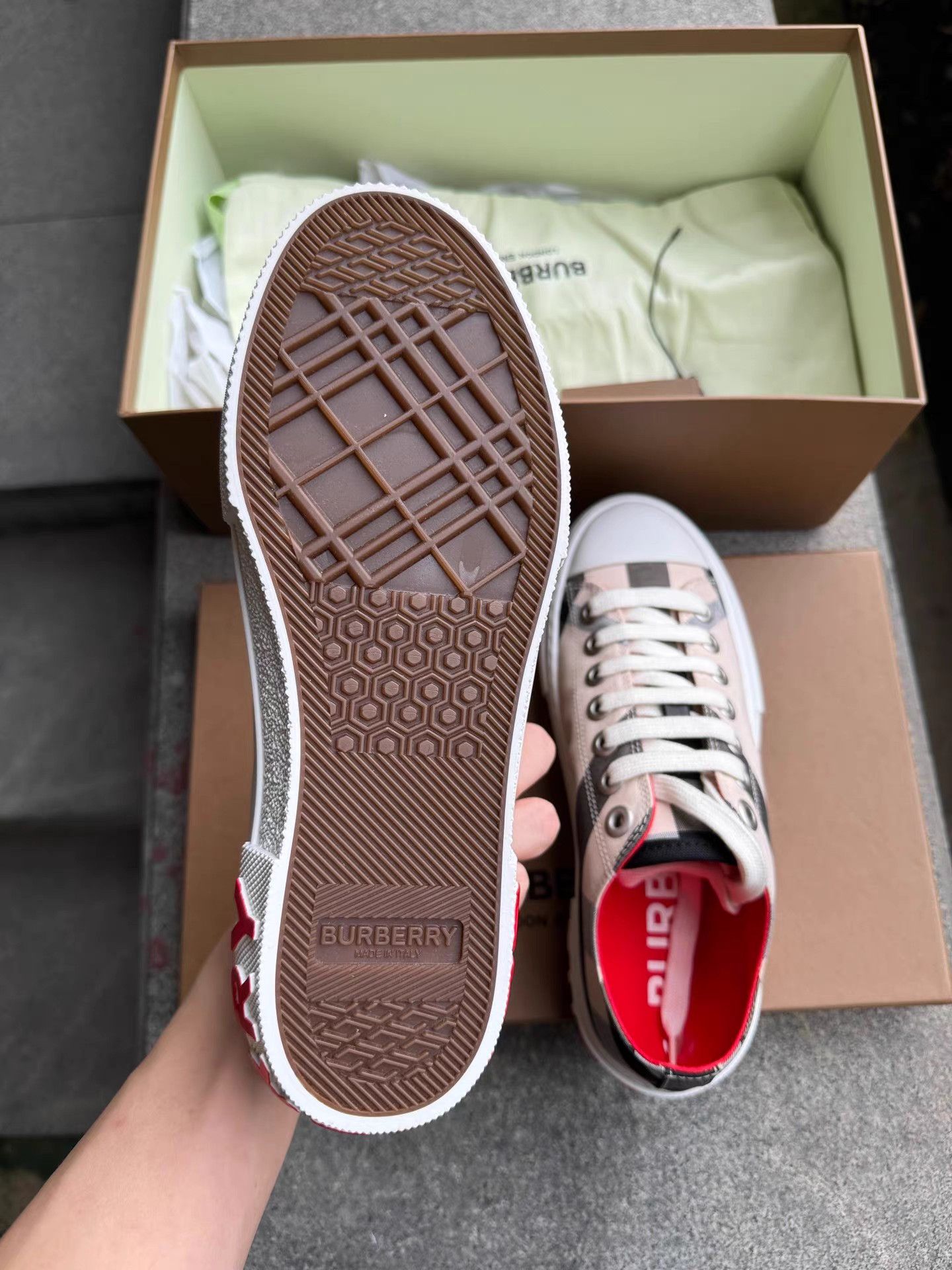 Burberry Burberry Check Canvas Sneakers K6 Size US 6 / IT 36 - 8 Thumbnail