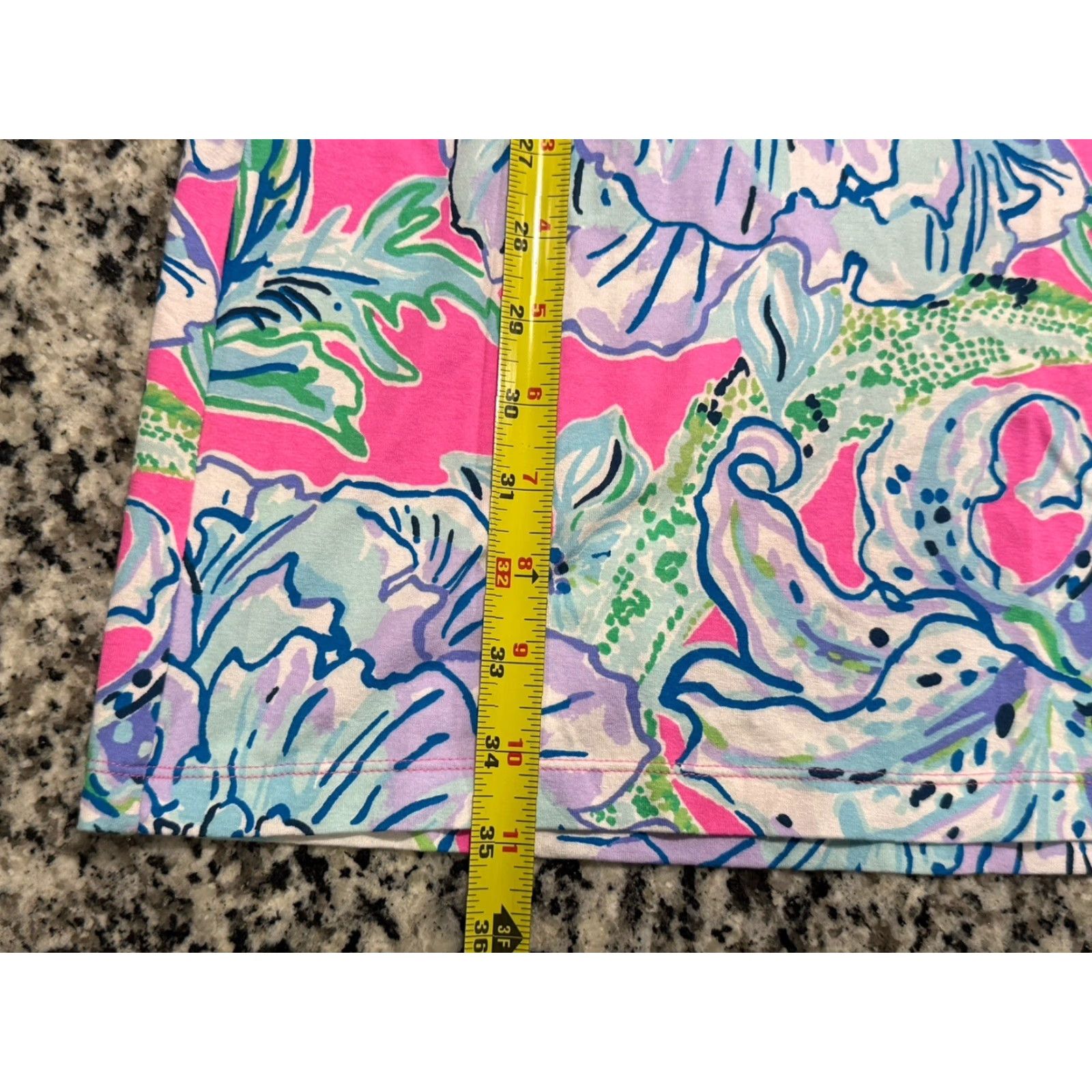 Lilly Pulitzer VINTAGE Lilly Pulitzer Women's Dress Short Sleeve Floral Rayon & Spandex Pink S Summer Casual Size S / US 4 / IT 40 - 3 Thumbnail